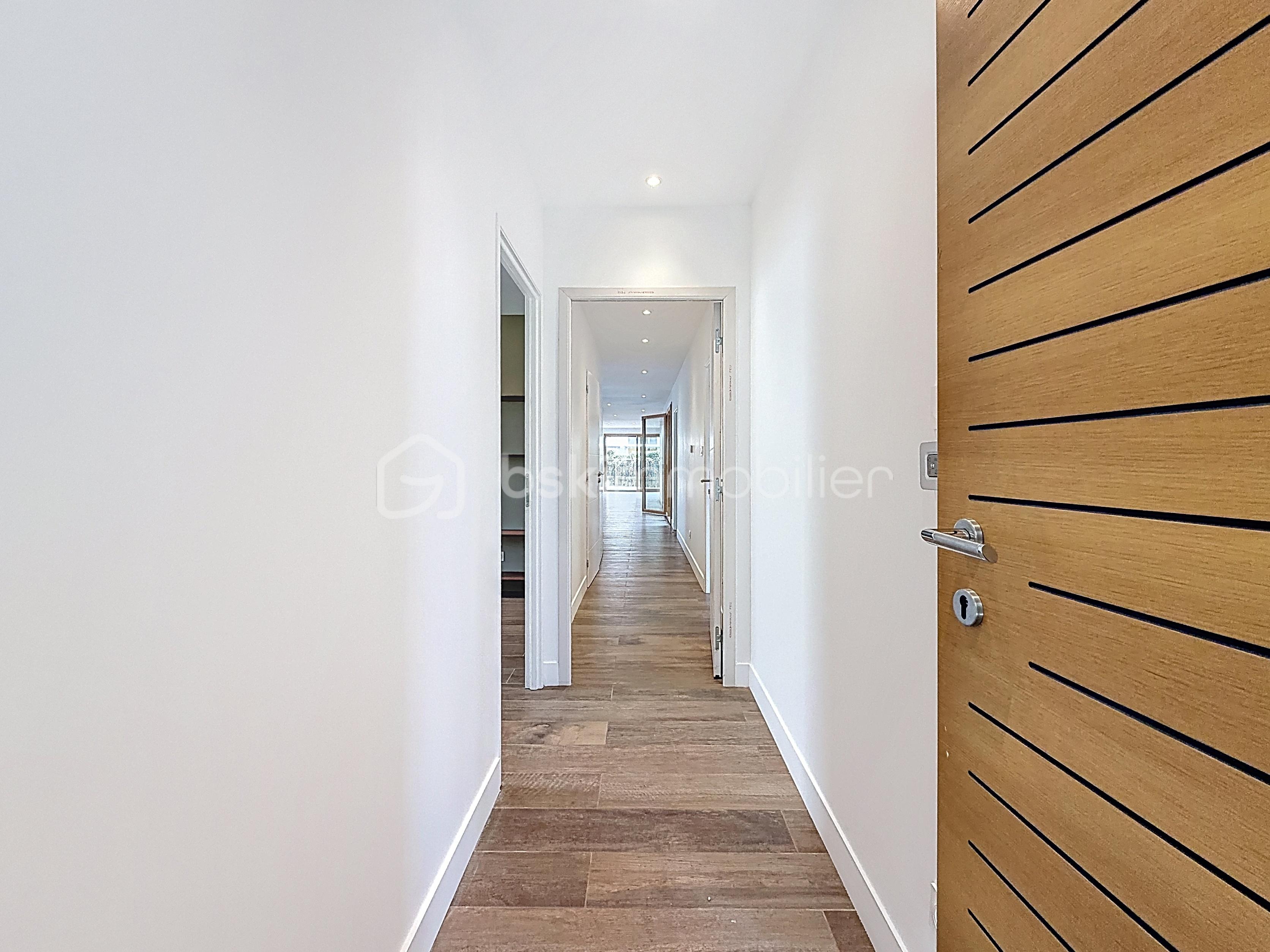 Maison d architecte de 136,40 m² - greno_00005.jpg