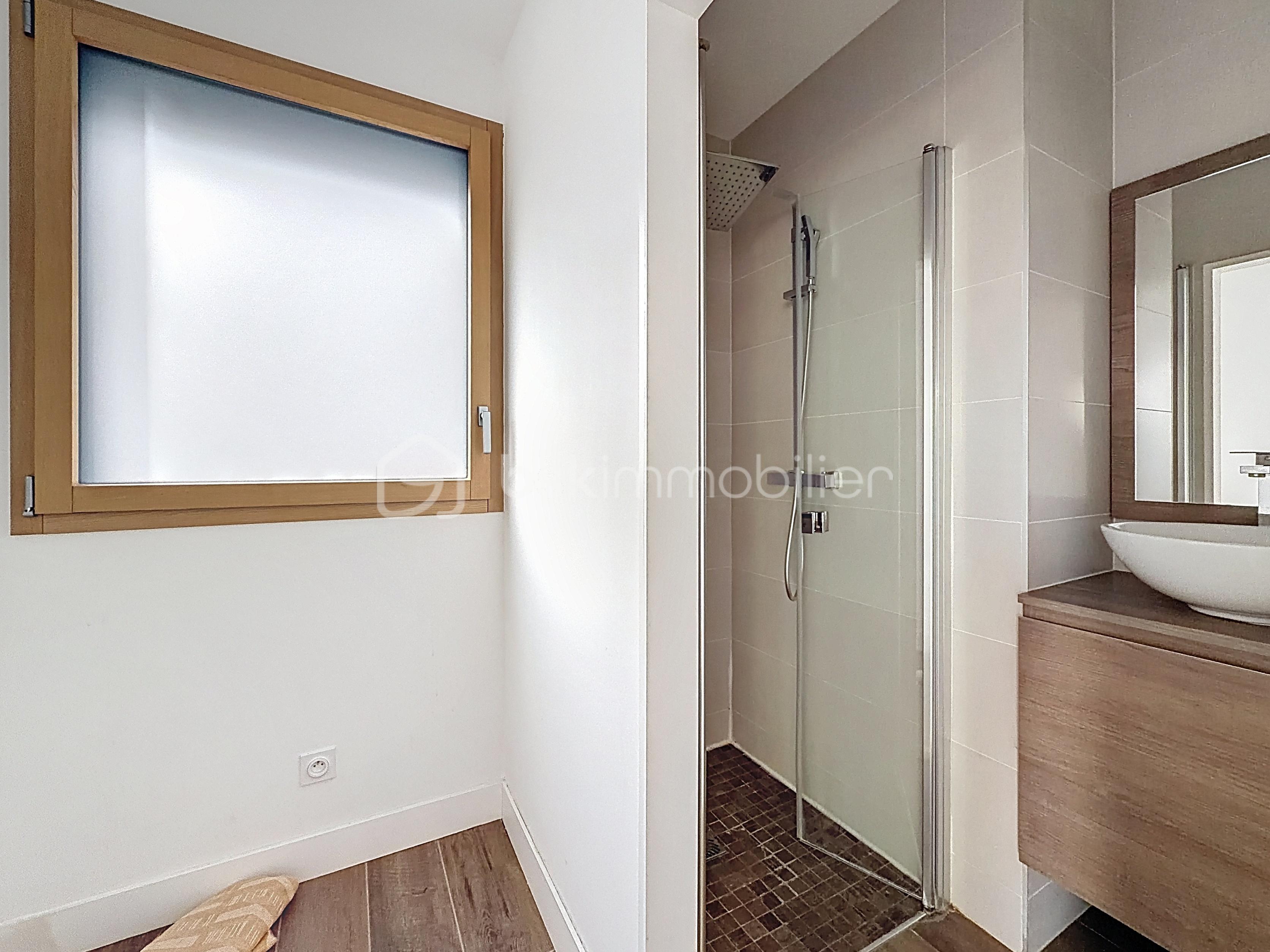 Maison d architecte de 136,40 m² - greno_00017.jpg