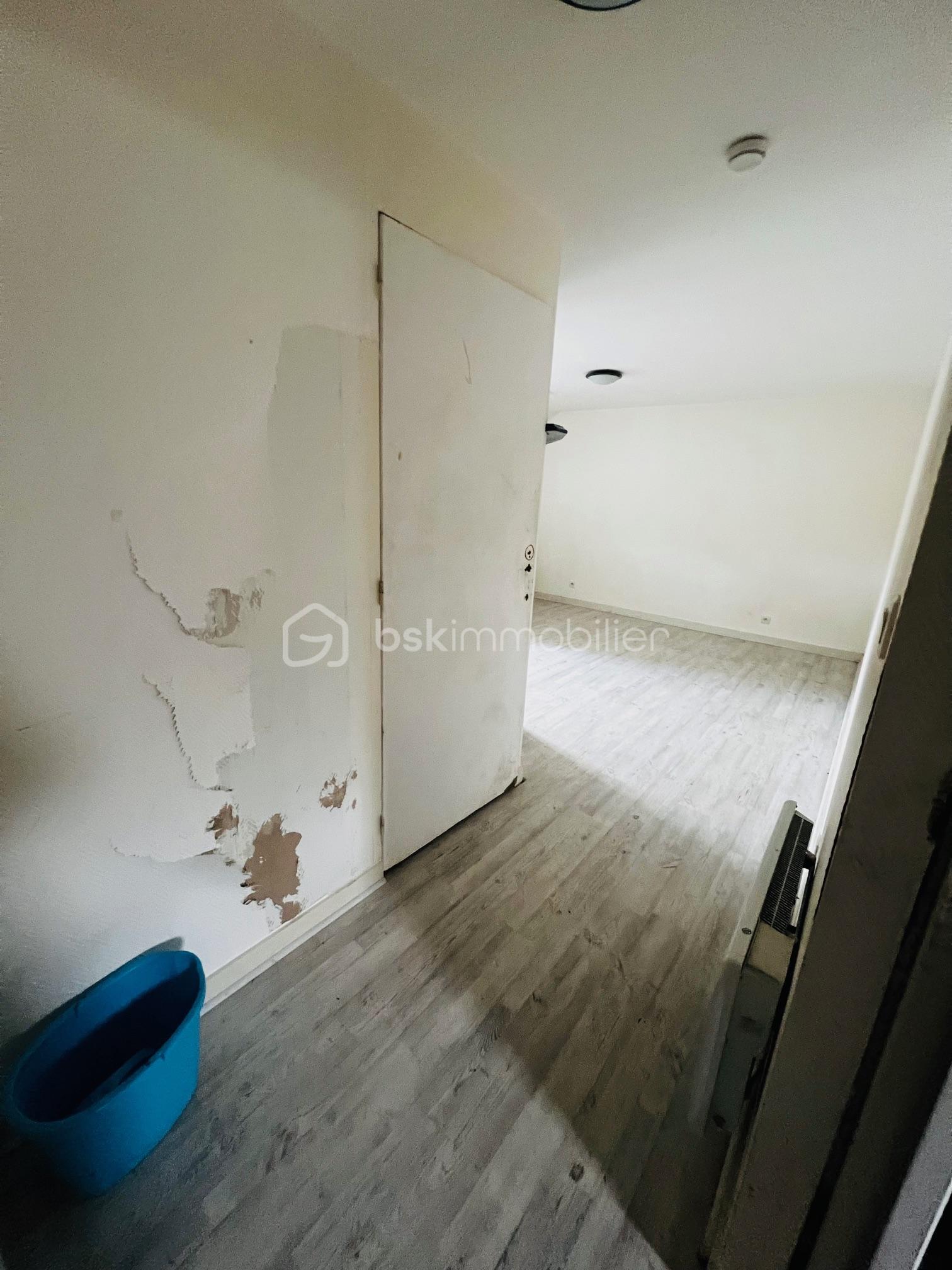 Studette de 21,54 m² - IMG_9038.jpeg