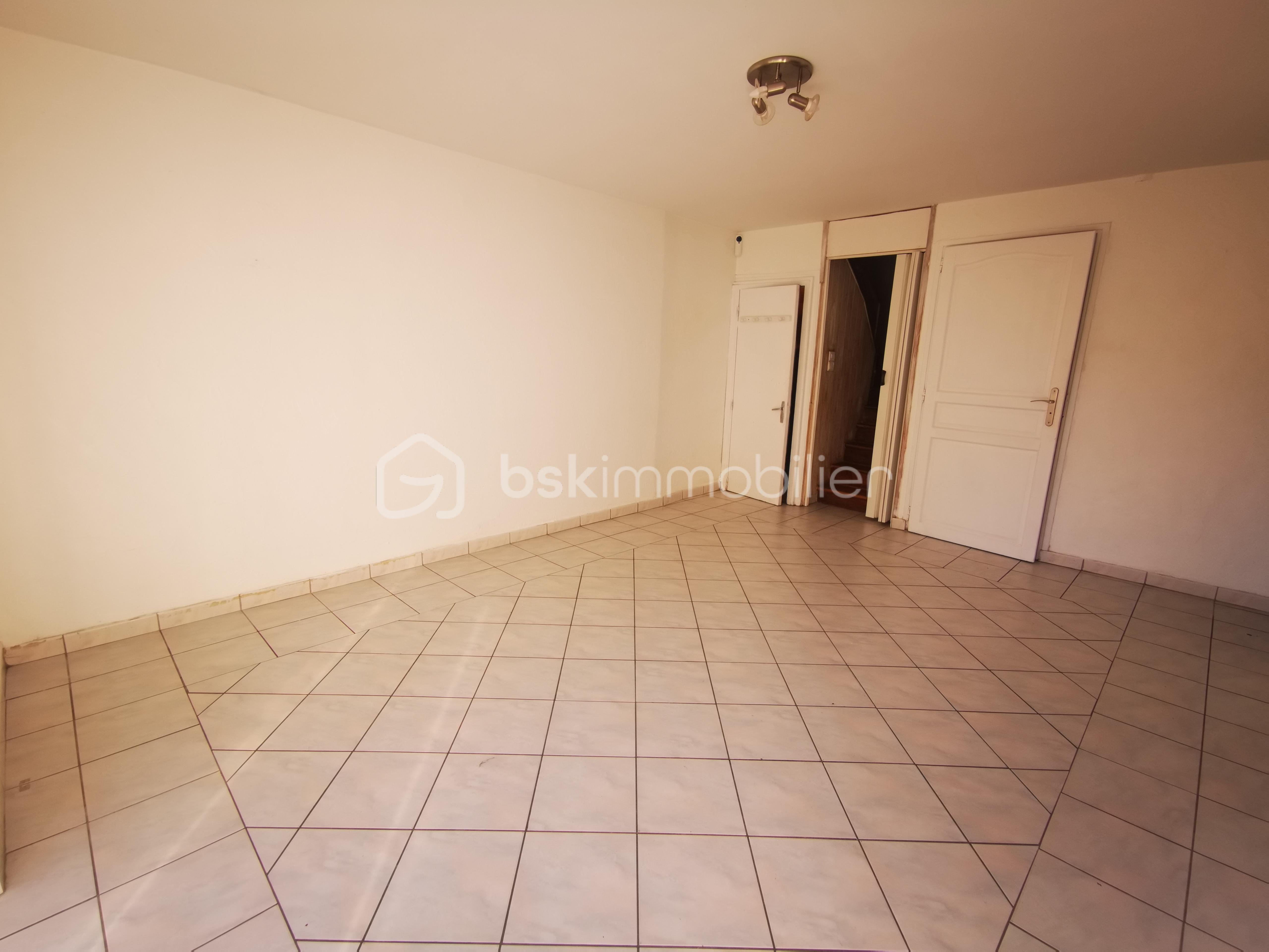 MAISON DE VILLAGE PIERRE CHATEL (23).jpg