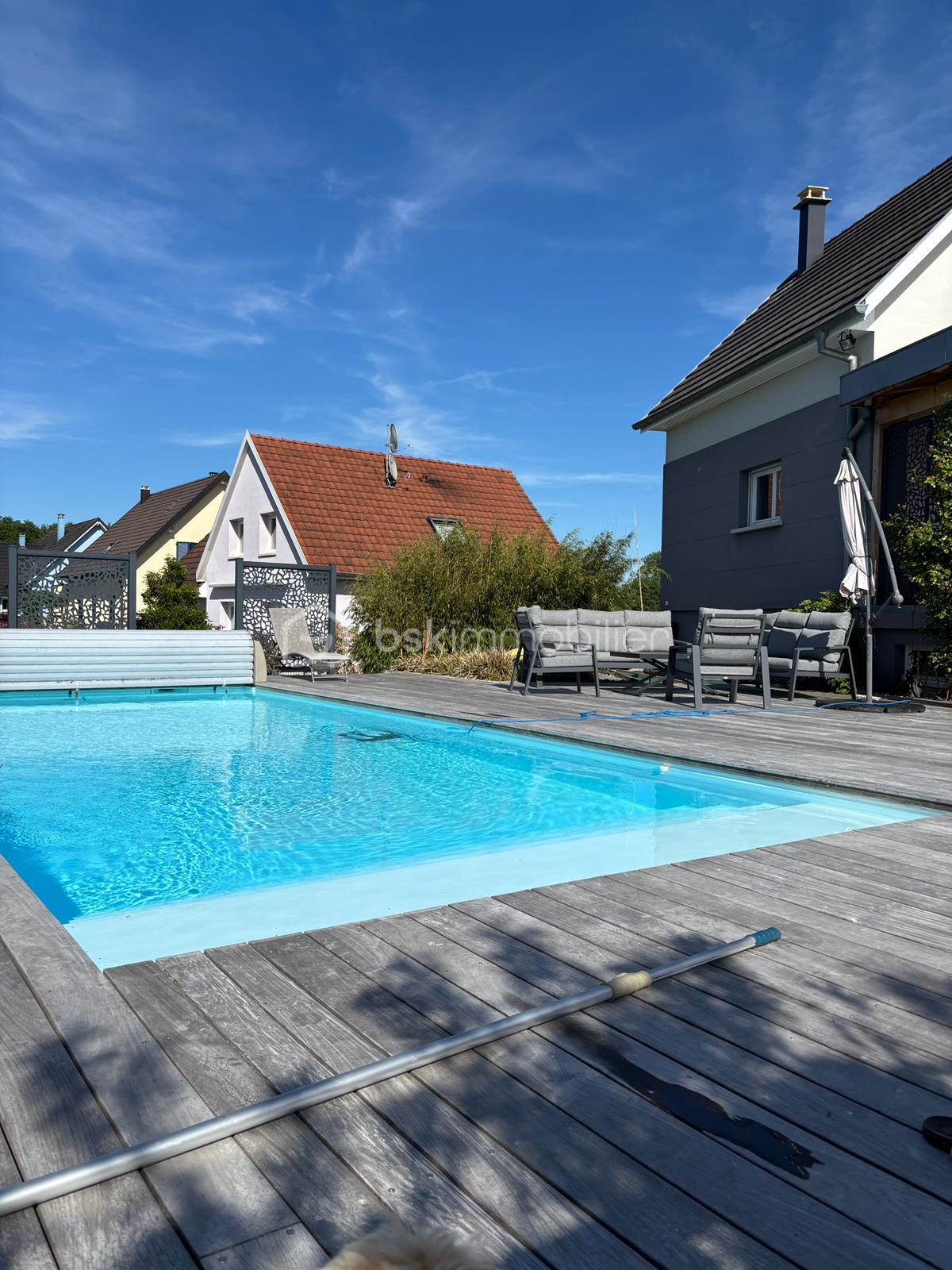 Piscine vue soleil.jpg