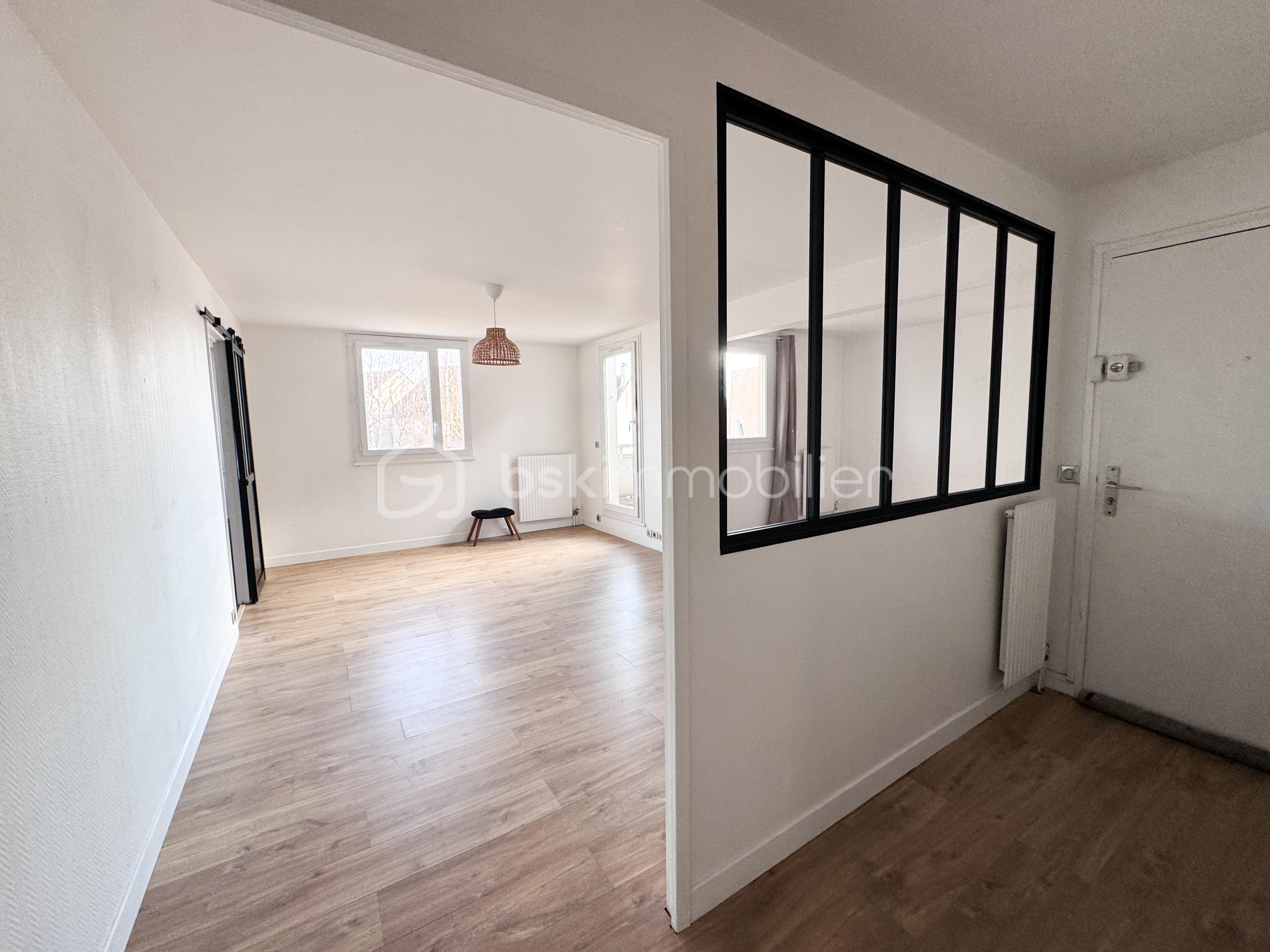 Duplex de 105,24 m² - ENTREE .jpg