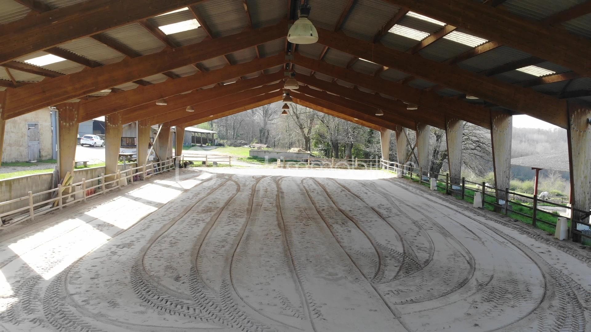 DJI_0166 - frame at 0m40s.jpg