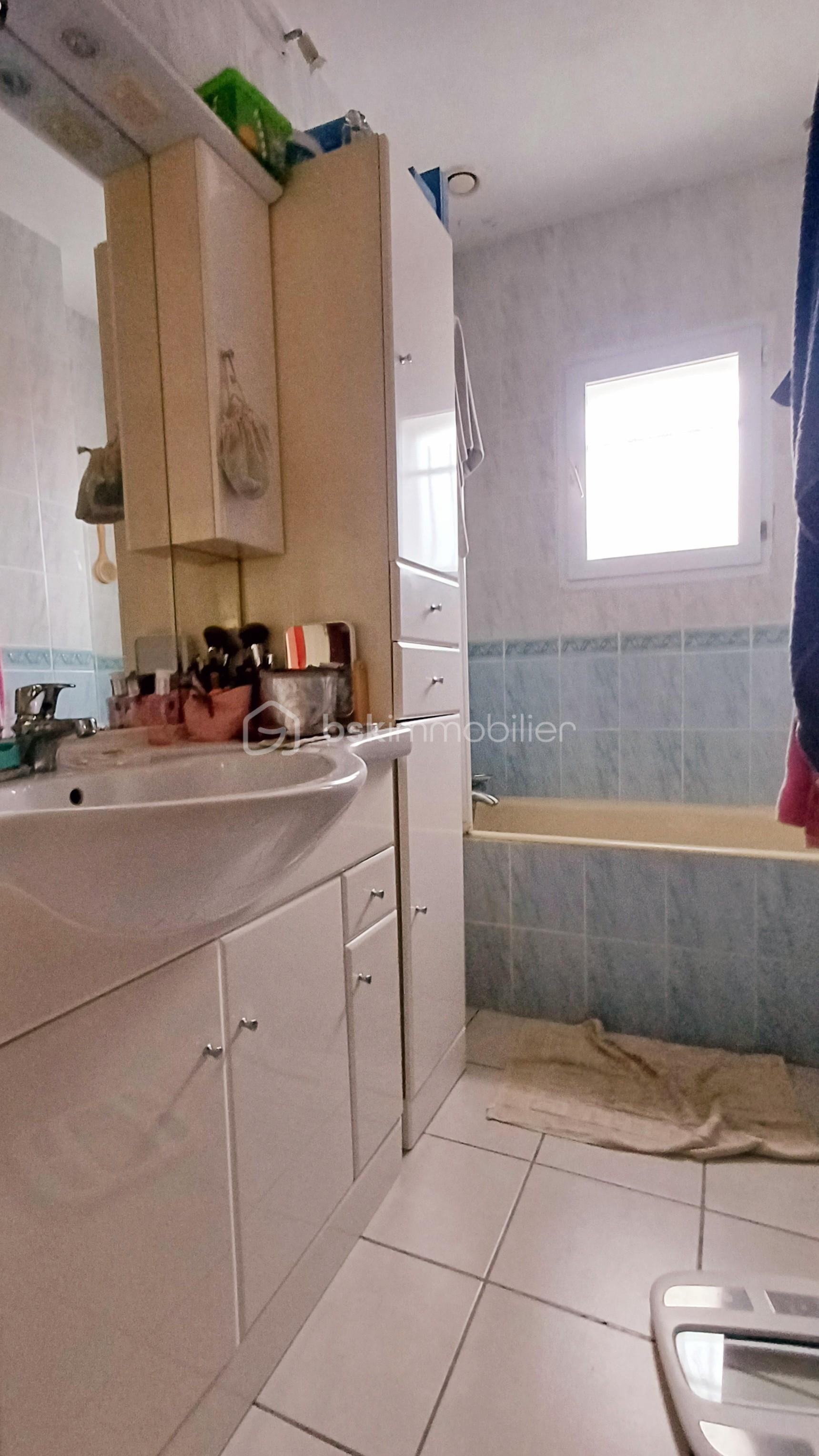 Maison de 90 m² - 95ca2adf-bf21-437a-9622-306271bae0ae.jpg