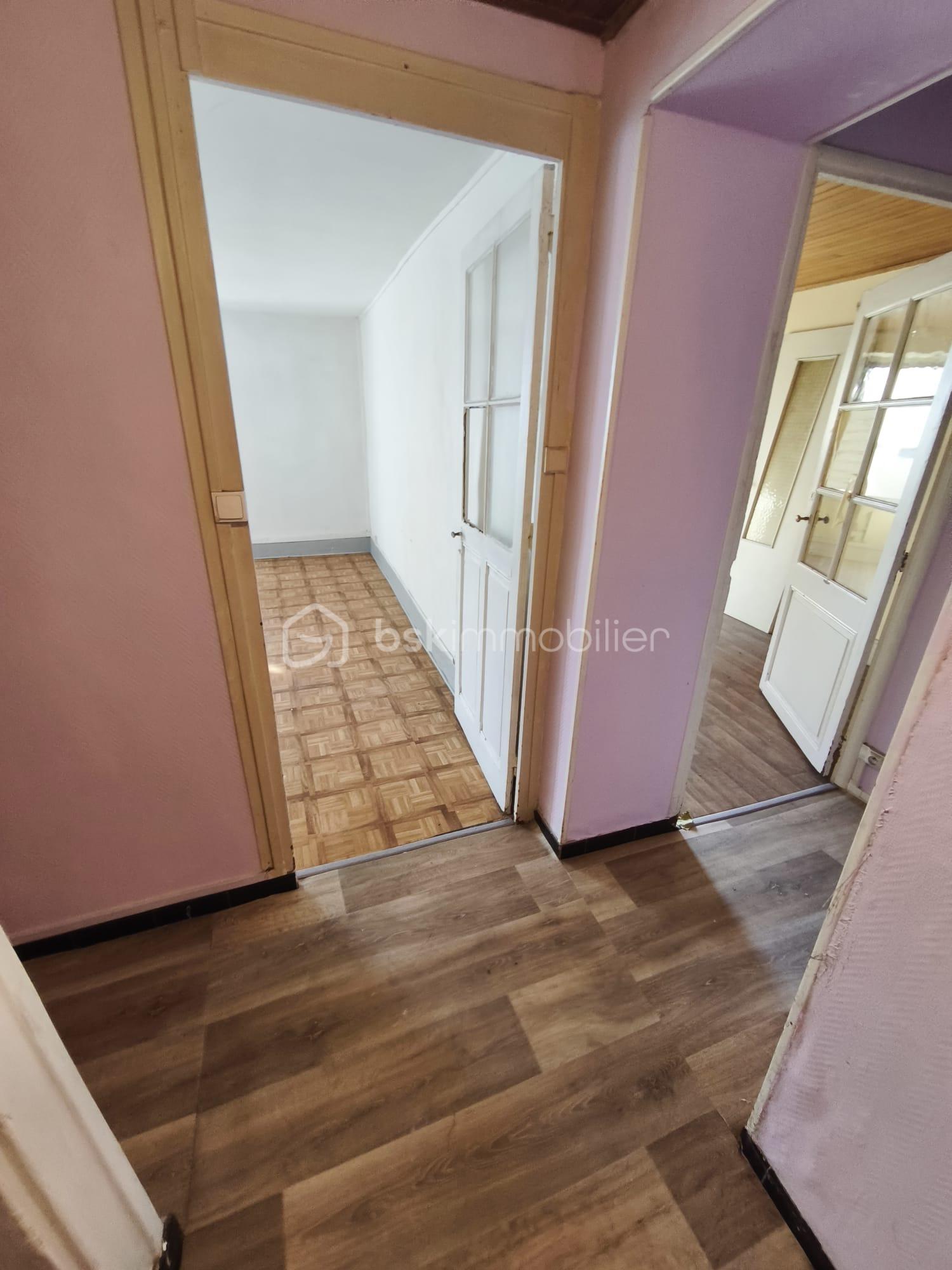 couloir chambres 60.jpg