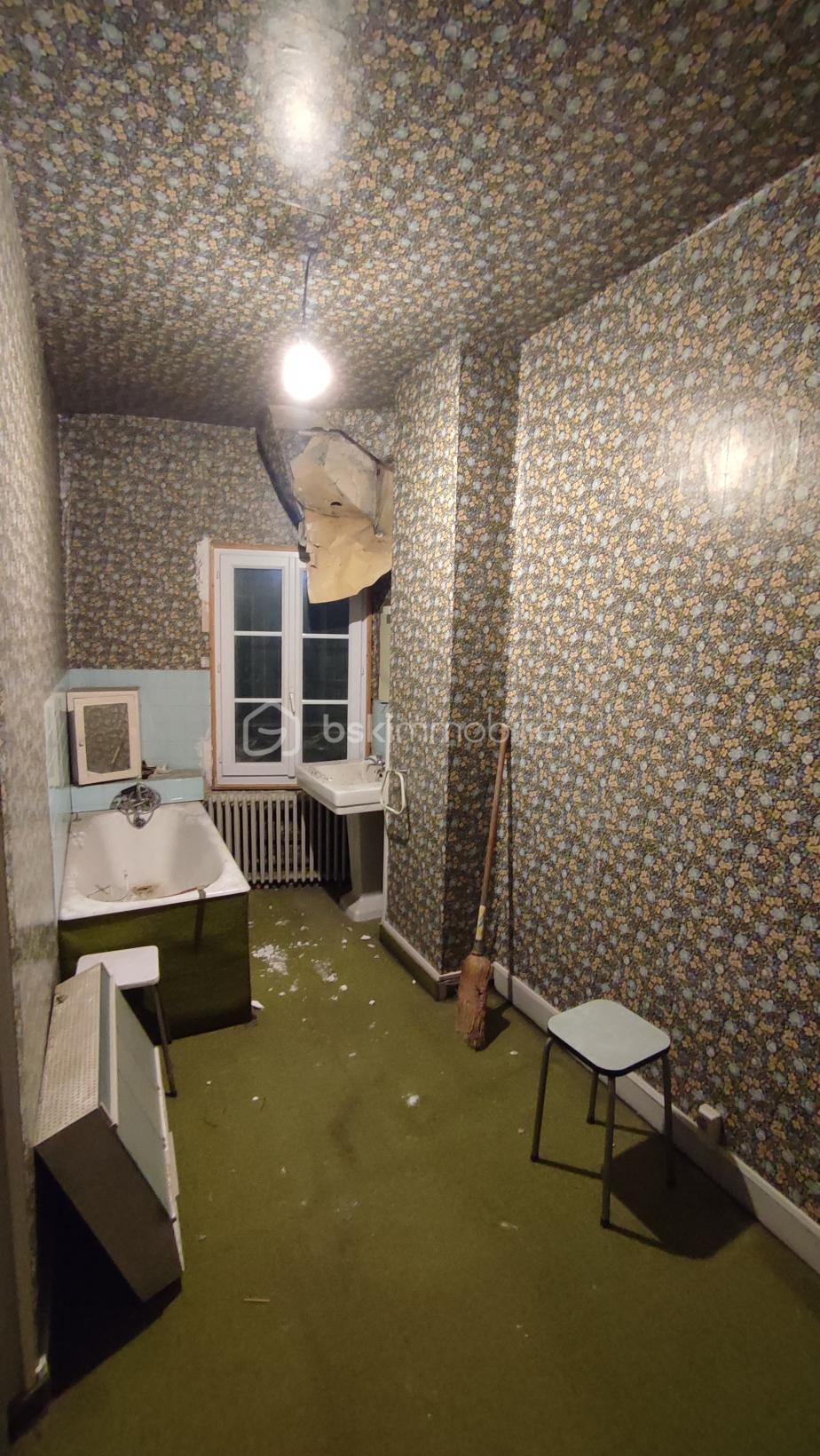 Immeuble de 240 m² - IMG_20251218_161907.jpg