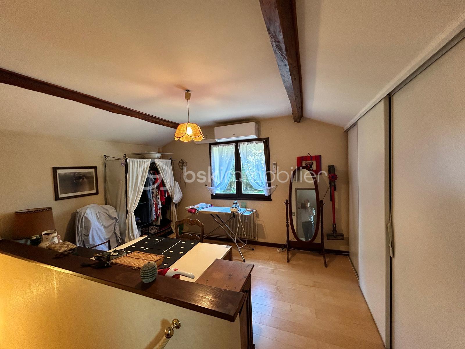 Maison contemporaine de 208 m² - CH38.jpg