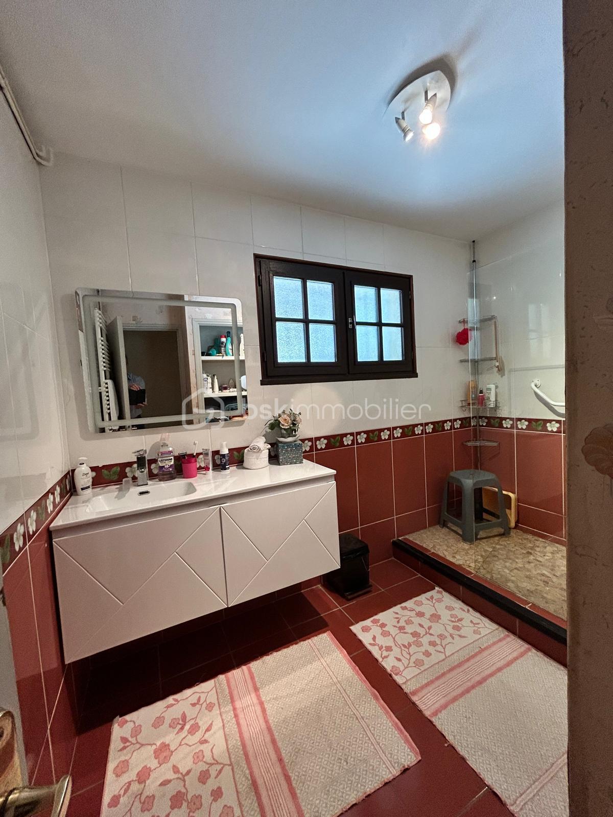 Maison contemporaine de 208 m² - CH29.jpg