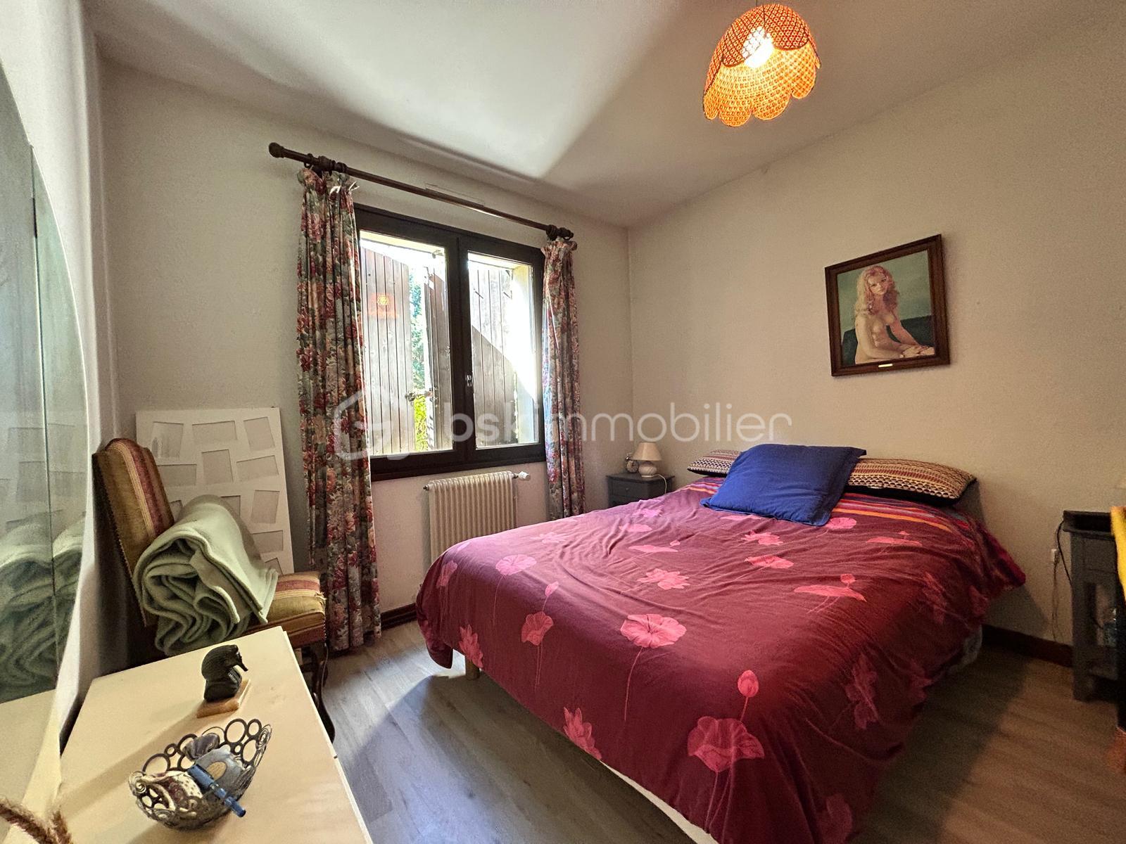 Maison contemporaine de 208 m² - CH32.jpg