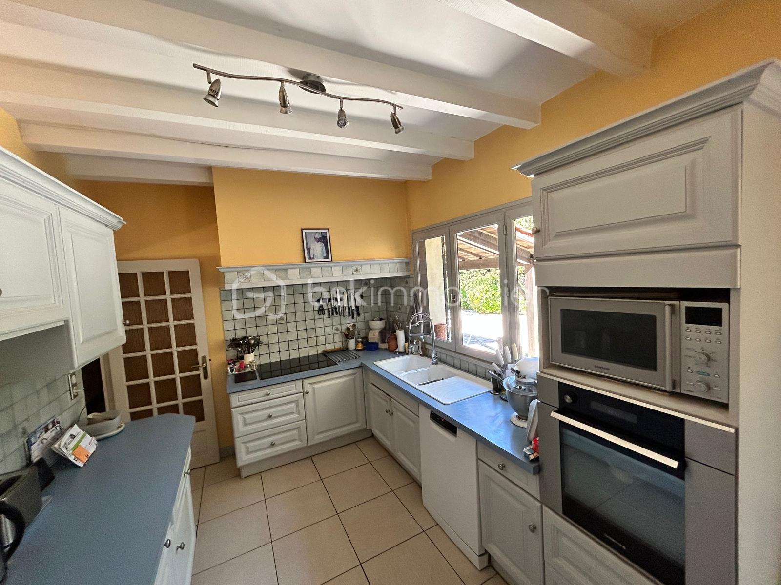 Maison contemporaine de 208 m² - CUISINE2.jpg