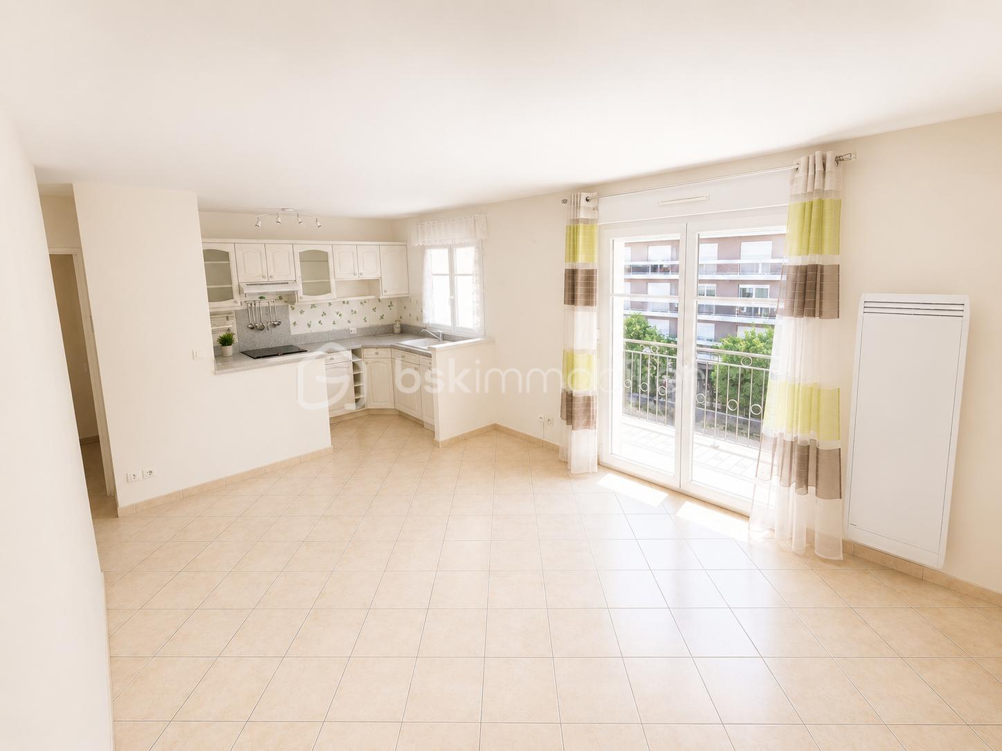 Appartement 3 pièces 54 m² · à Livry-Gargan · 54,5 m² · 215 000 €