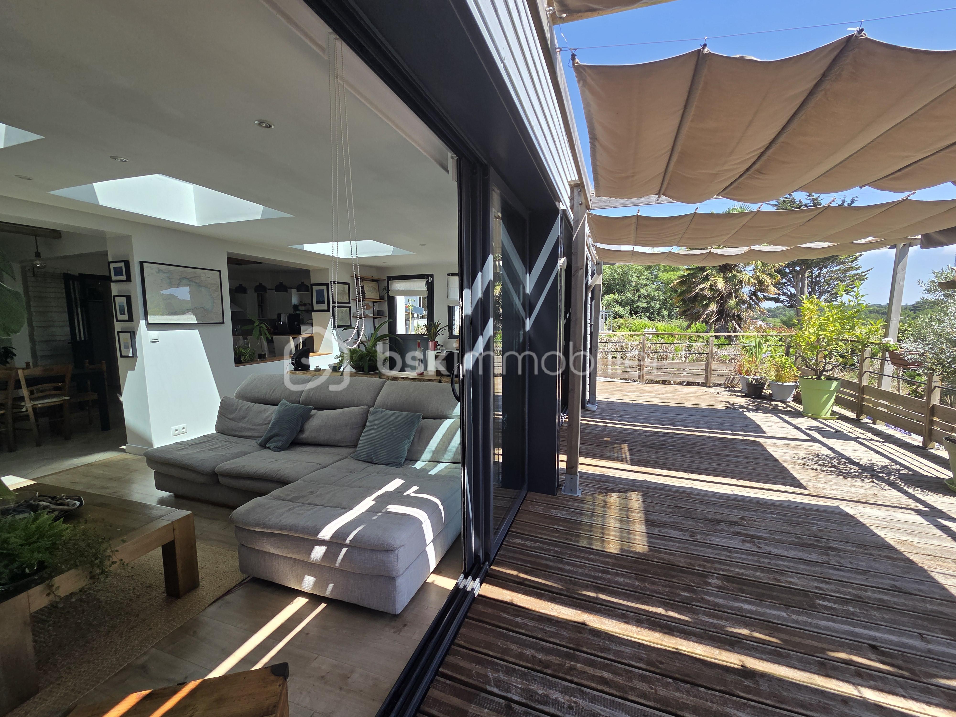 Maison de ville de 147 m² - 20250717_151800.jpg