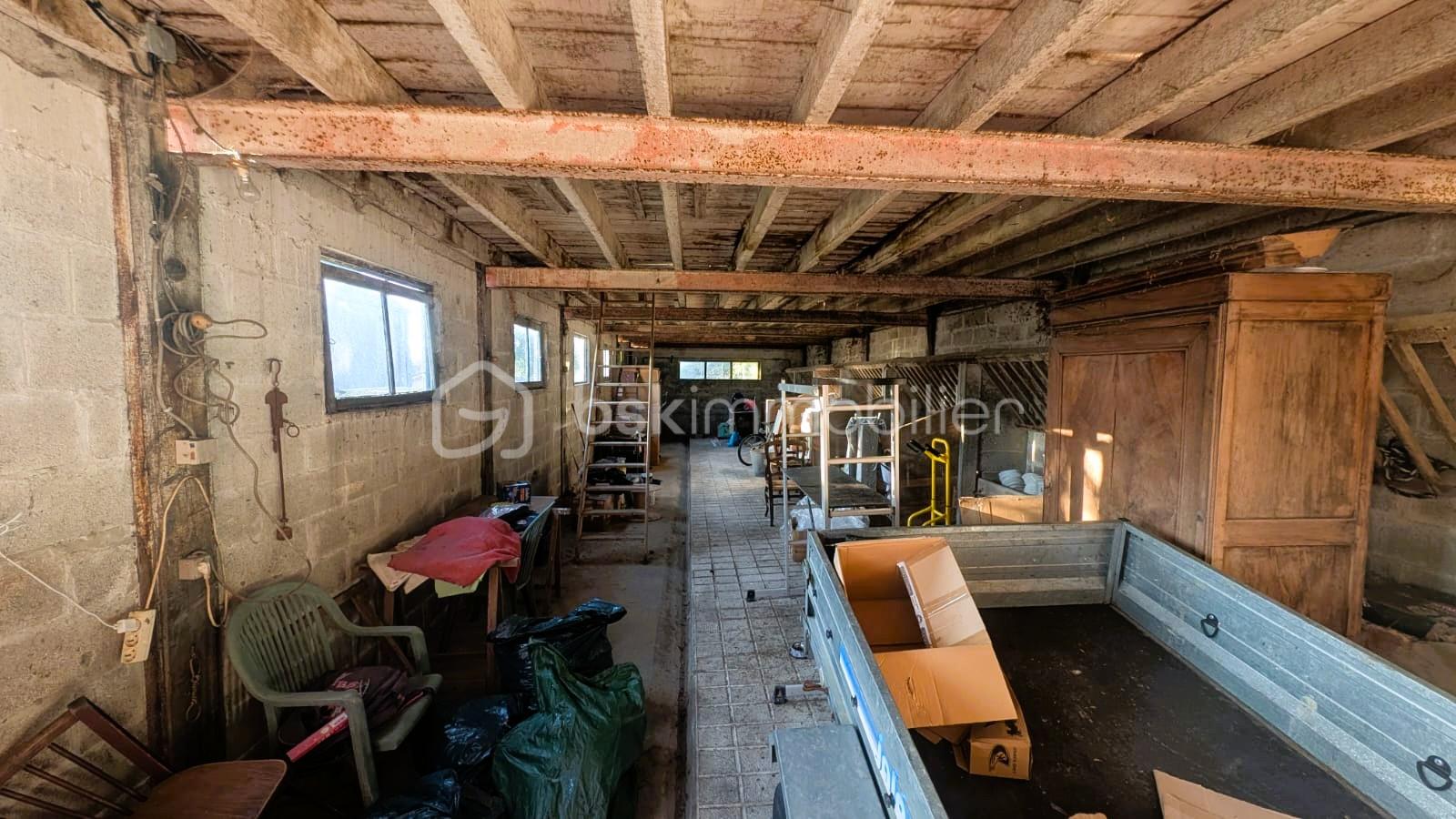 Maison en pierre de 197 m² - 27.jpg