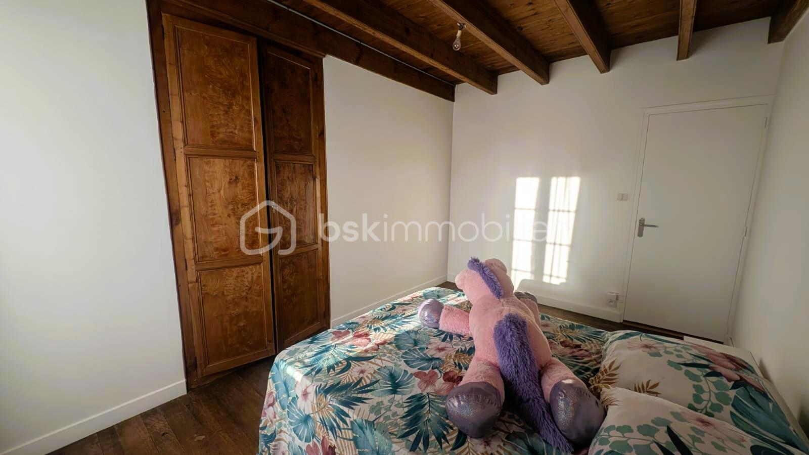 Maison en pierre de 197 m² - 14B.jpg