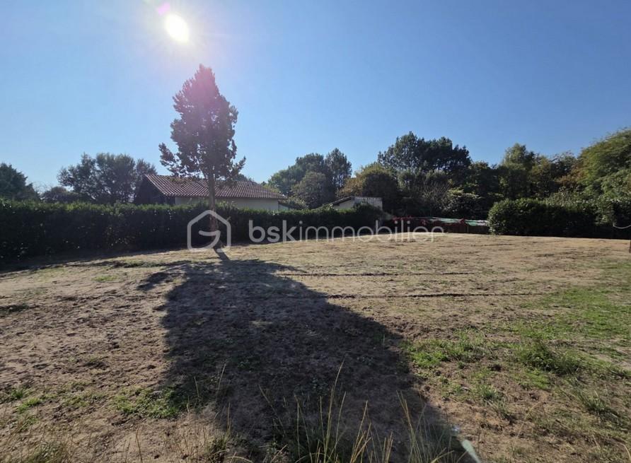 Terrain de 619 m² - VUE 3.jpg