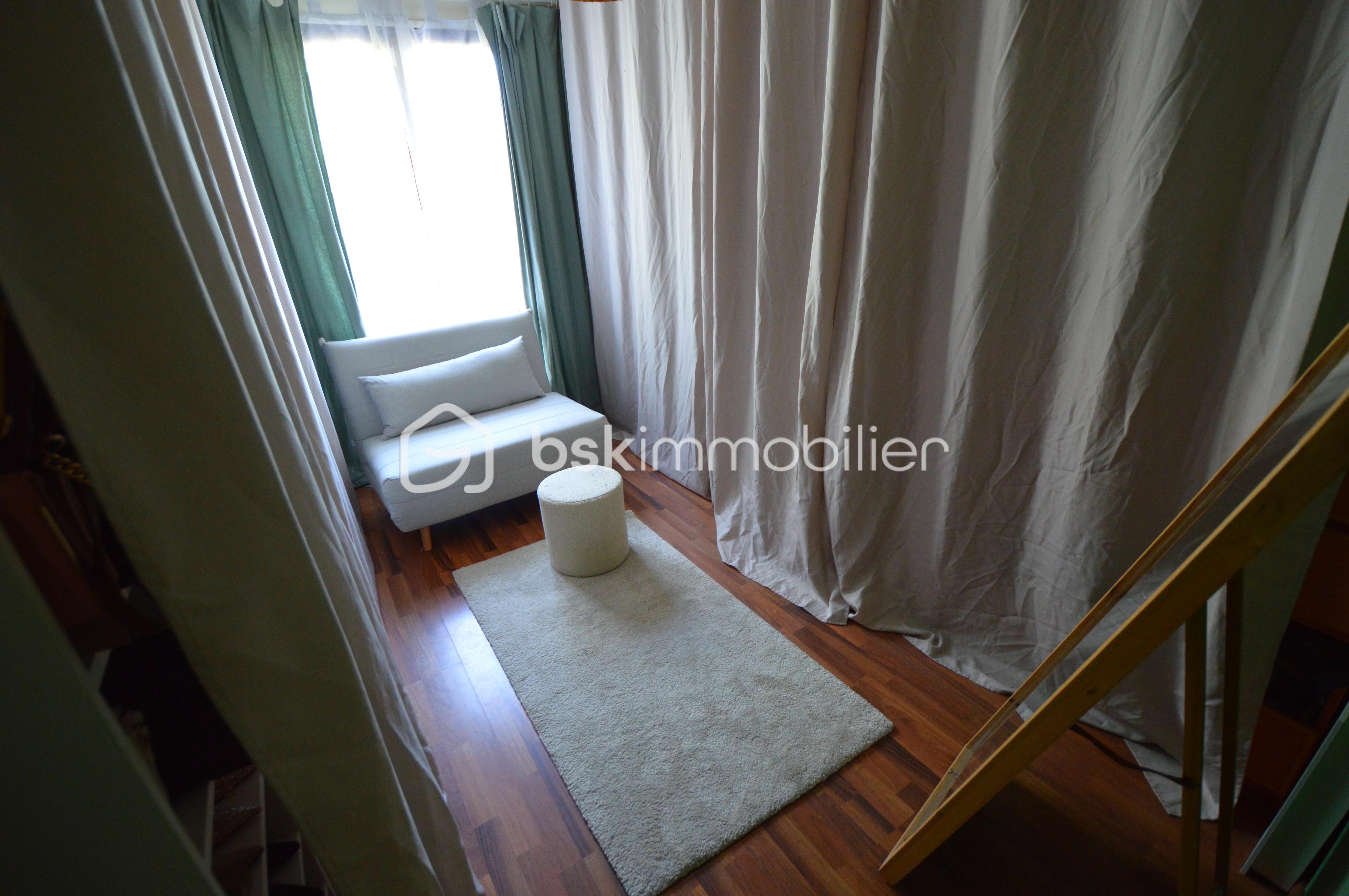 Pavillon de 147 m² - dressing.jpeg