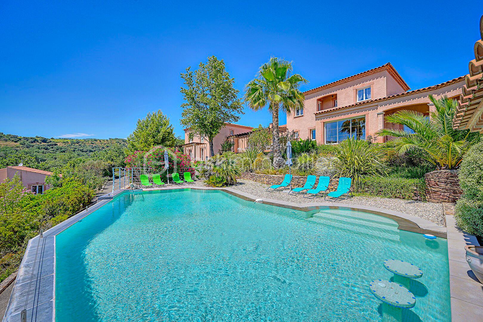 Maison d architecte de 490 m²