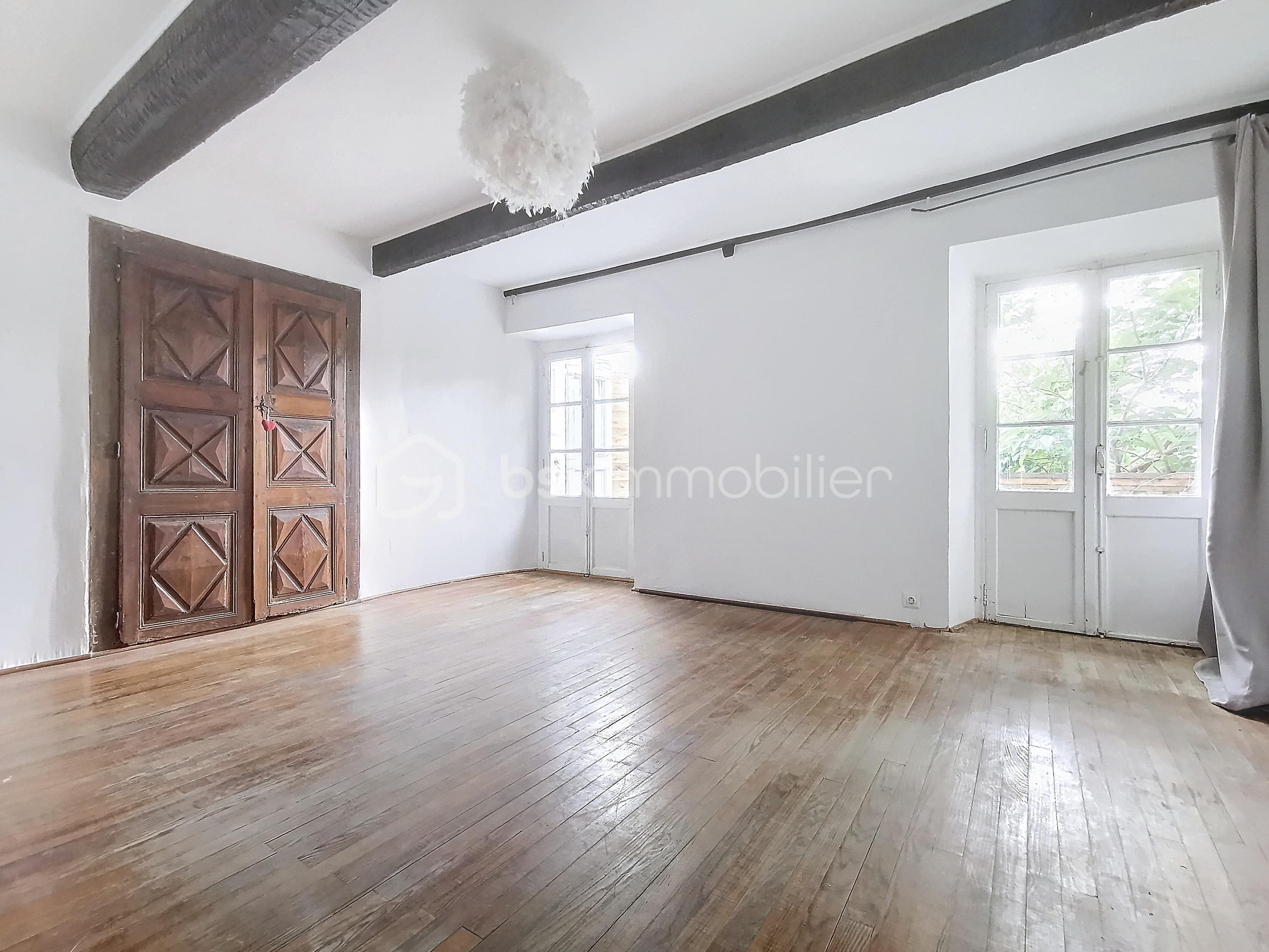 Maison de village de 117 m² - aYVlXeHZlbmstMjAyNDA2MjAwODIyMjQ_20240620092556_61155_2f3bc53.jpg