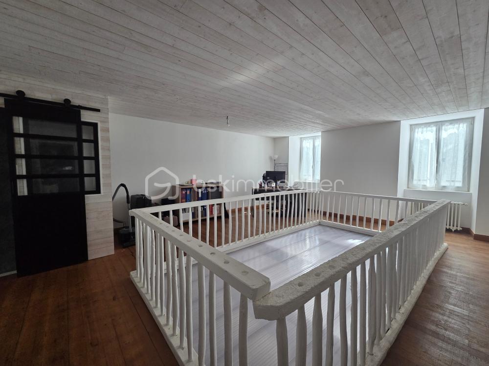 Maison de village de 254 m² - w9.jpeg