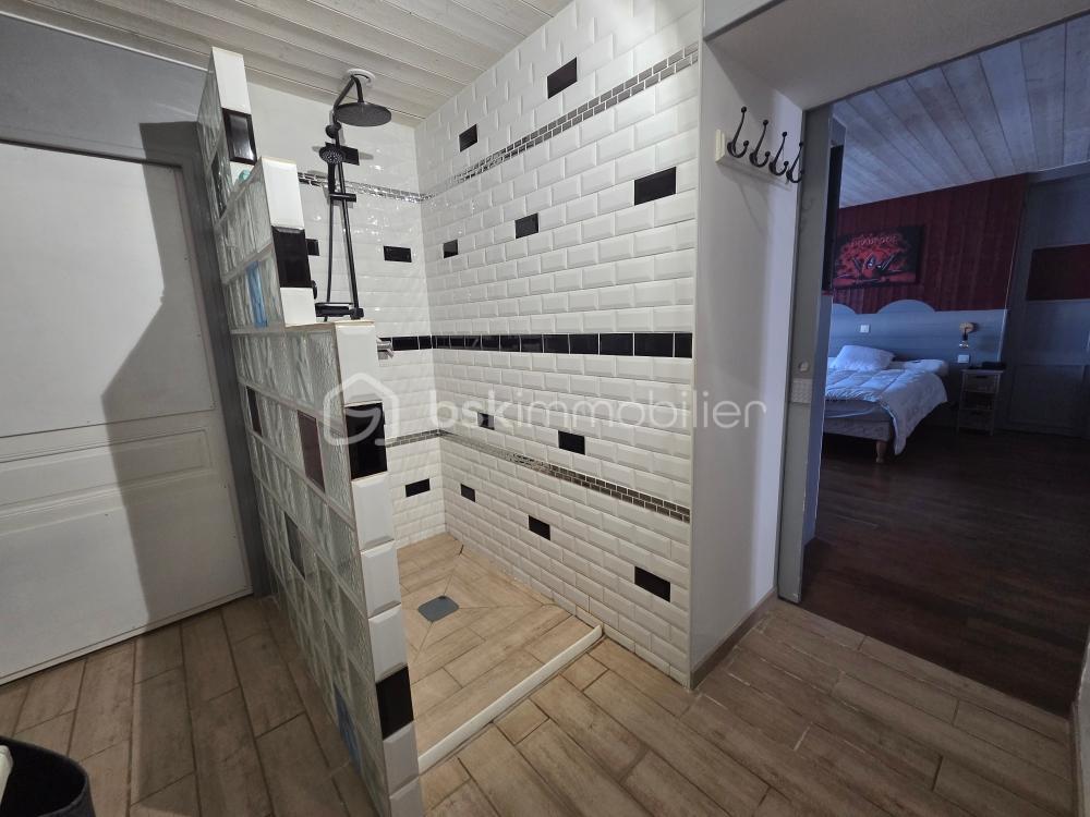 Maison de village de 254 m² - w6.jpeg