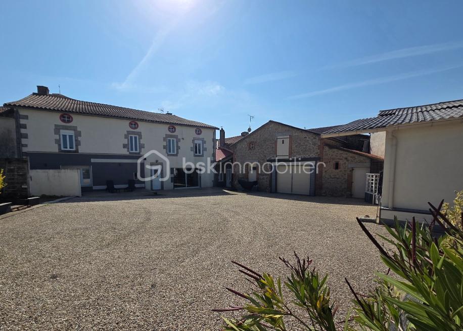 Maison de village de 254 m² - w3.jpeg