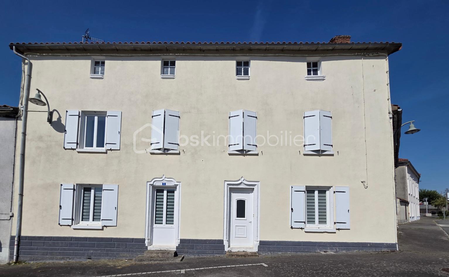 Maison de village de 254 m² - w24.jpeg