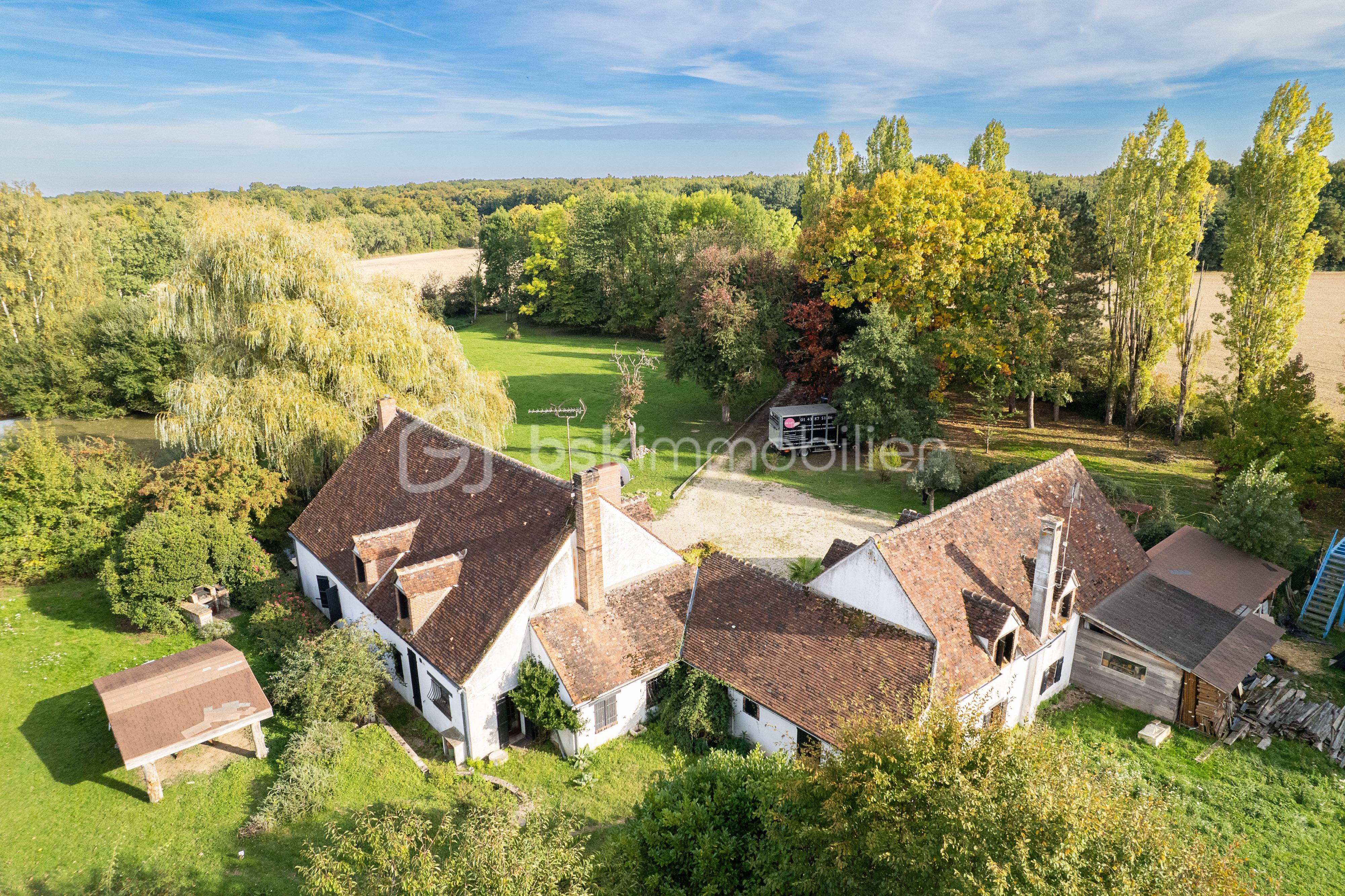 Maison de 344 m² - RABBY-BskAubinSalon-OlivierReynes-6.jpg