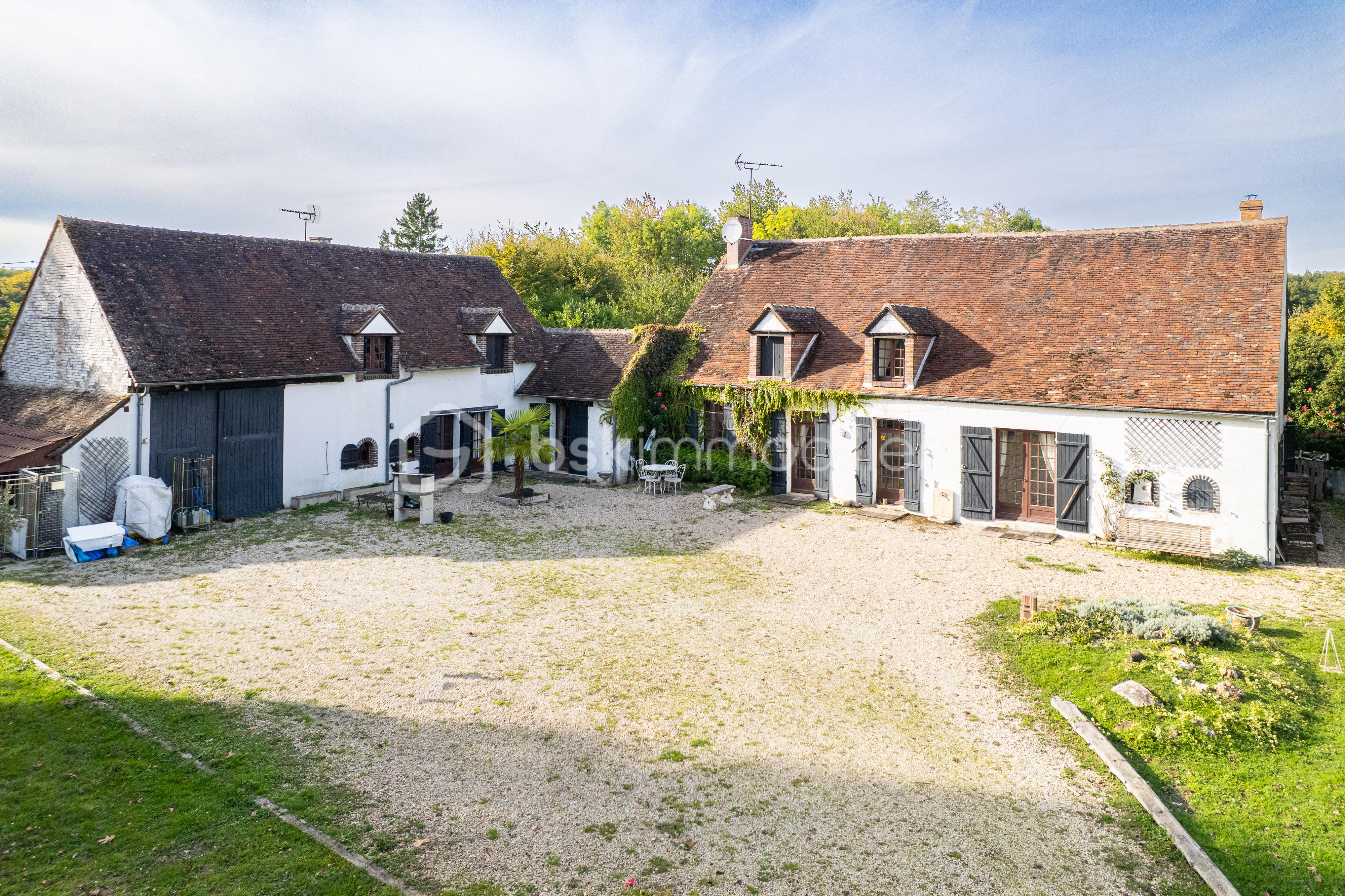Maison de 344 m² - RABBY-BskAubinSalon-OlivierReynes-7.jpg