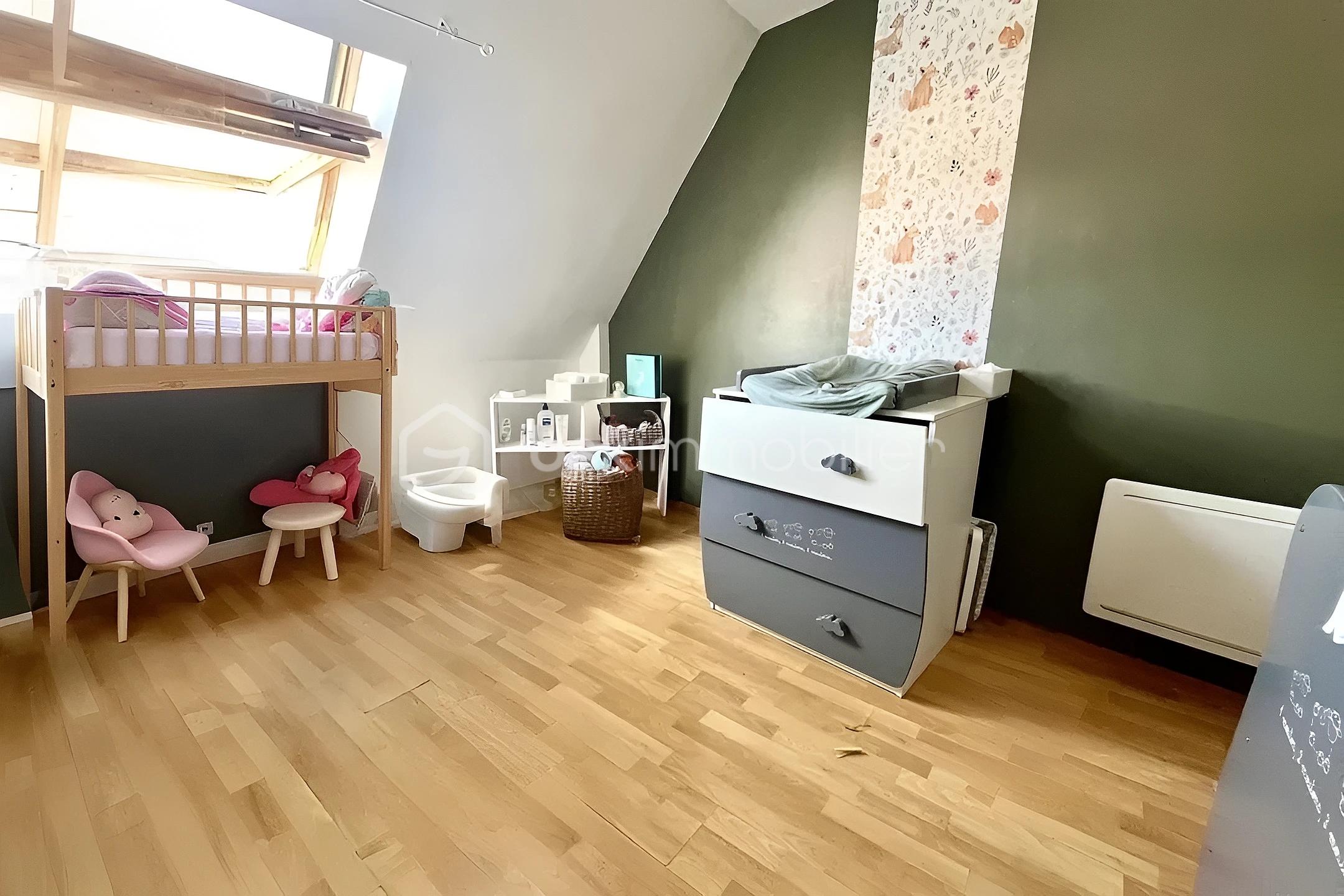 Immeuble de 337 m² - hoqi-ad19df65d0d04b849a2850d5a41ca72c.JPG