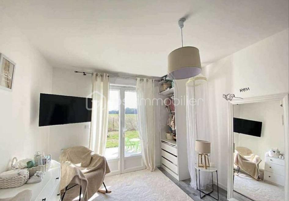 Maison de 100 m² - 19b61343-3c05-44a5-b467-b998f00812c5.jpg