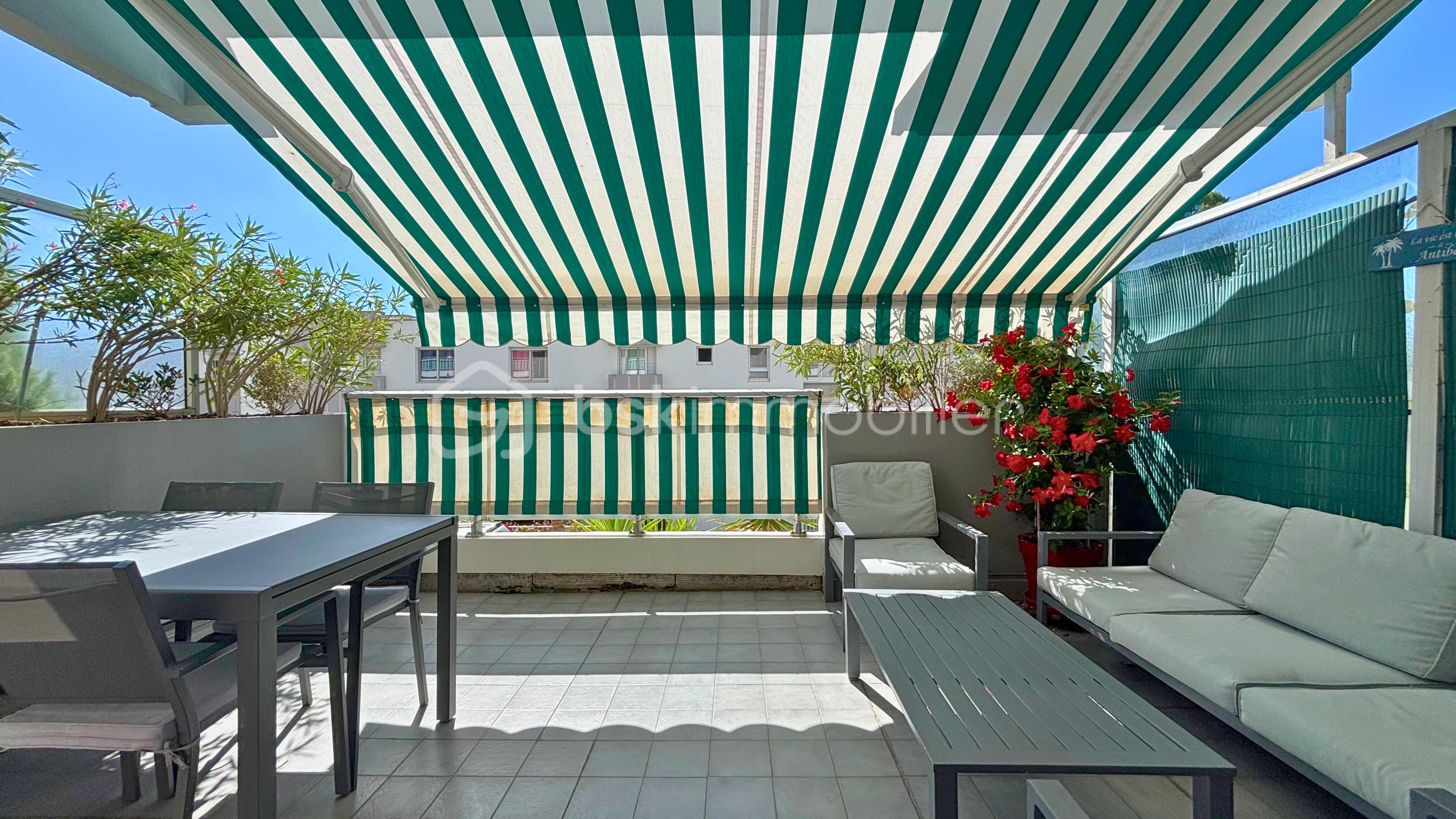 Appartement de 54,64 m² - terrasse1.jpg