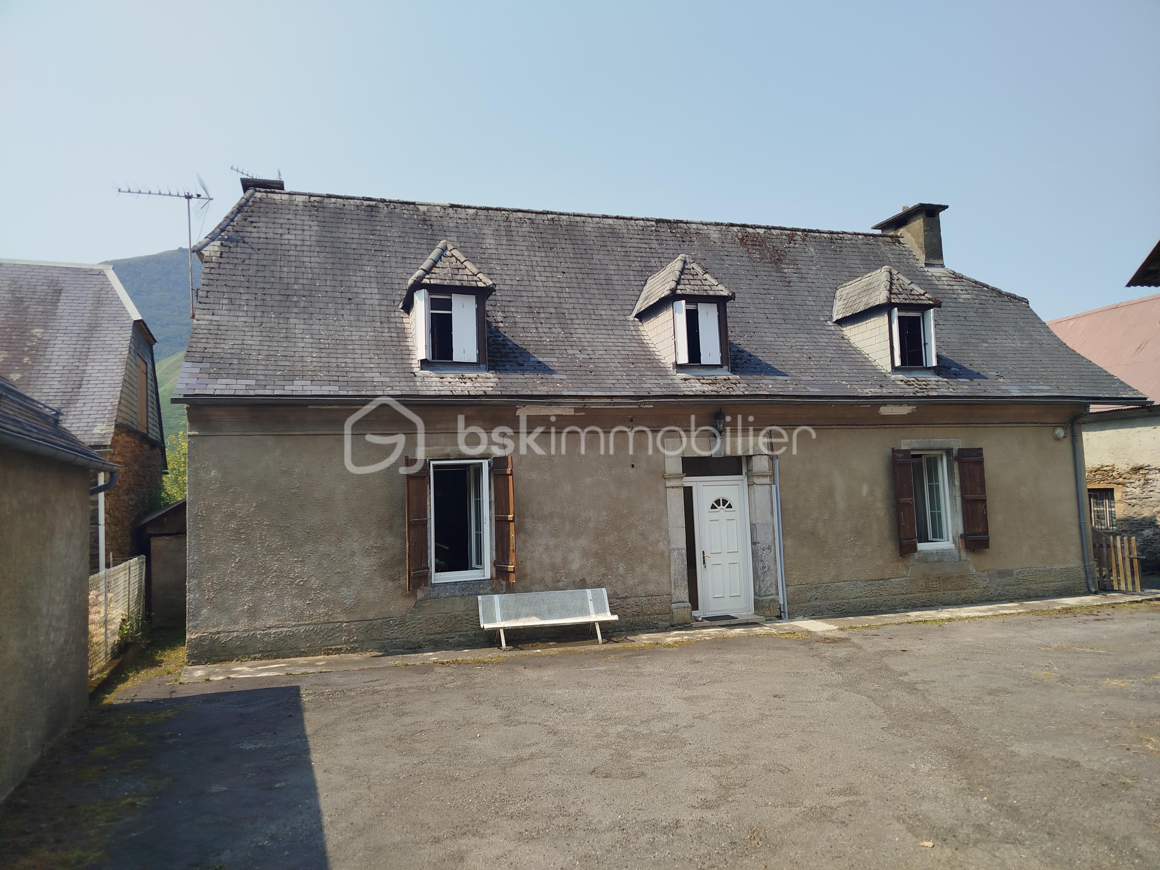 Corps de ferme de 145 m² - 1756916065197 (1).jpg