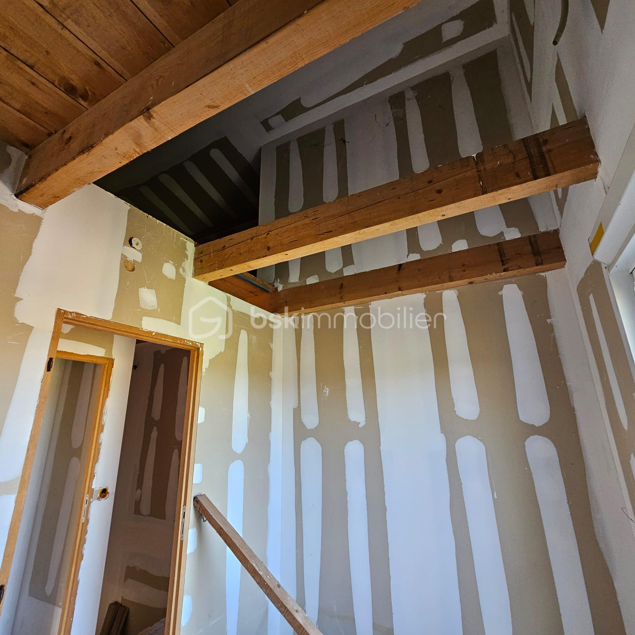 Maison de 300 m² - 59fa8d75-cbe0-4062-8181-9fe502f840af.jpeg