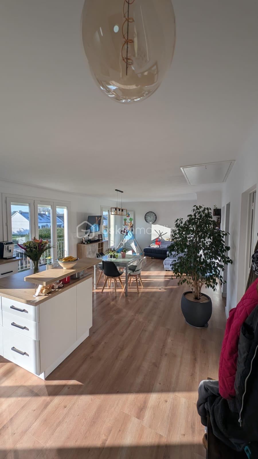 Maison traditionnelle de 110 m² - 7B6A2113-B16B-4E36-8DCF-88E8DFE4AD51.jpeg