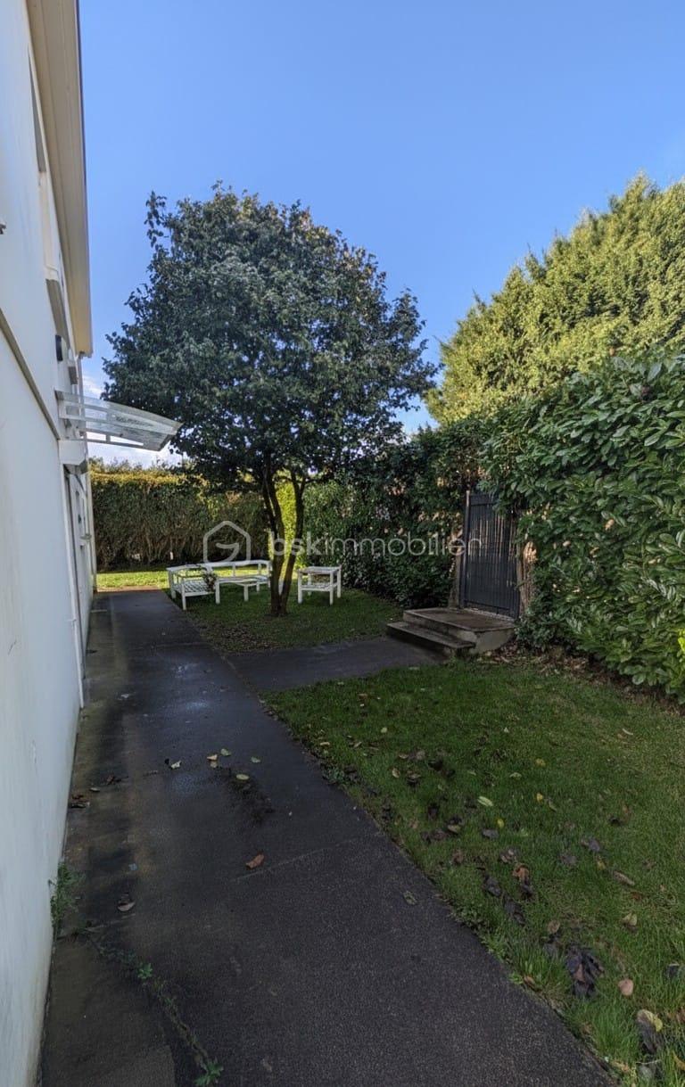 Maison traditionnelle de 110 m² - dcd415fa-93ad-4e2b-b26e-099c73f8c94c.jpeg