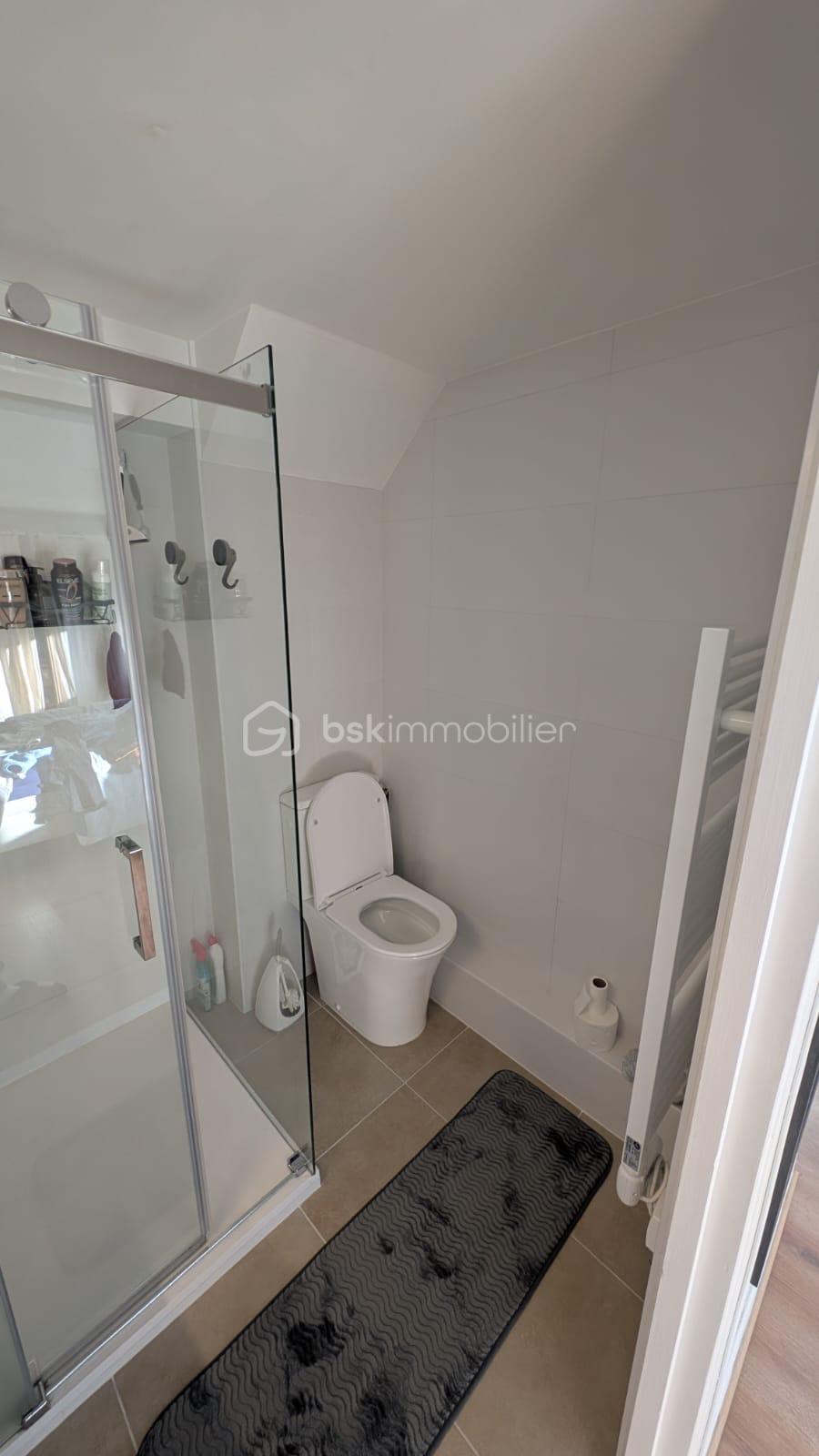 Maison traditionnelle de 110 m² - 6473FF4D-5978-4785-A2F4-AB990AC4A139.jpeg