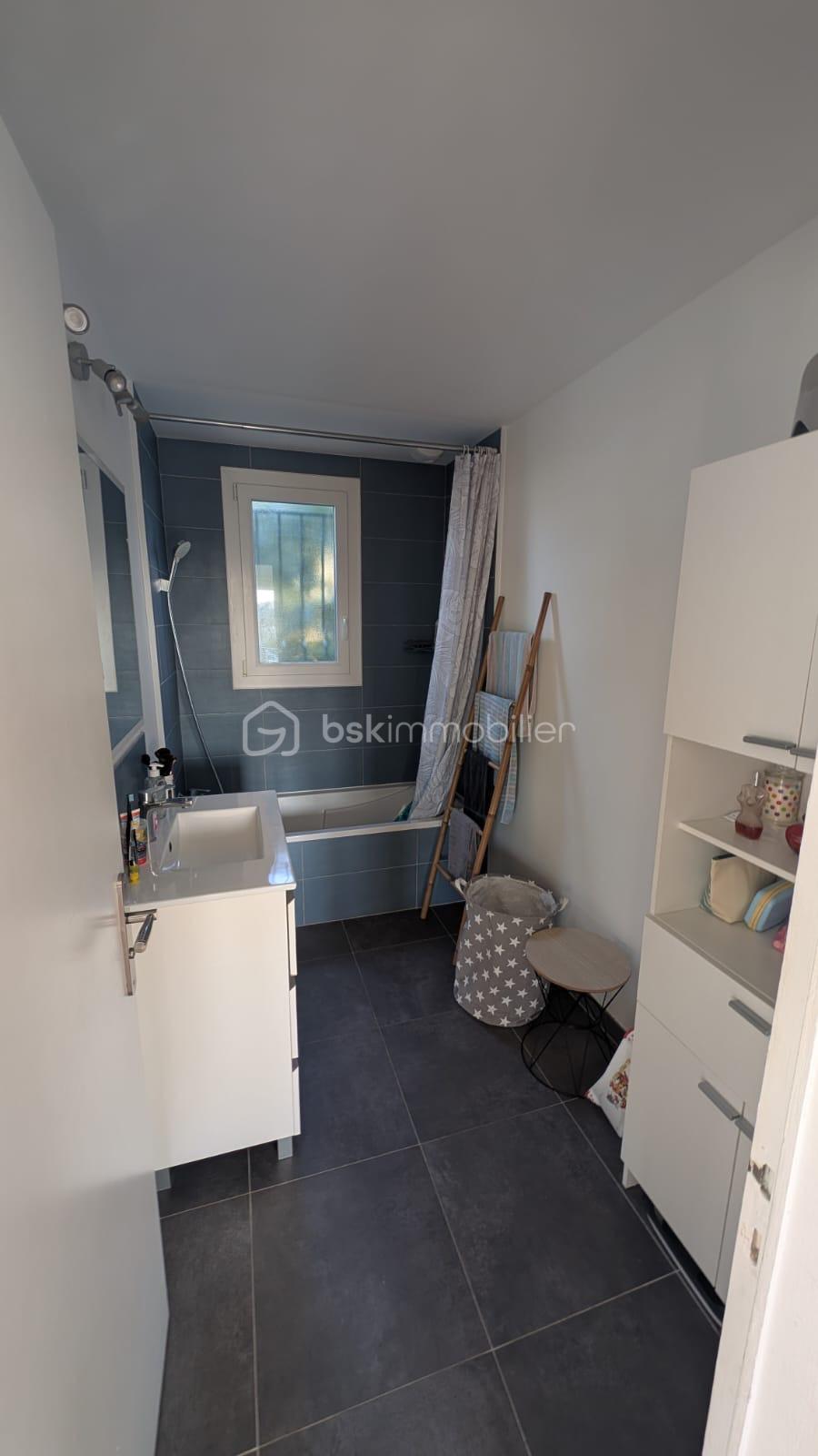 Maison traditionnelle de 110 m² - E34B25BD-19F2-41E1-9A95-B132774D0354.jpeg