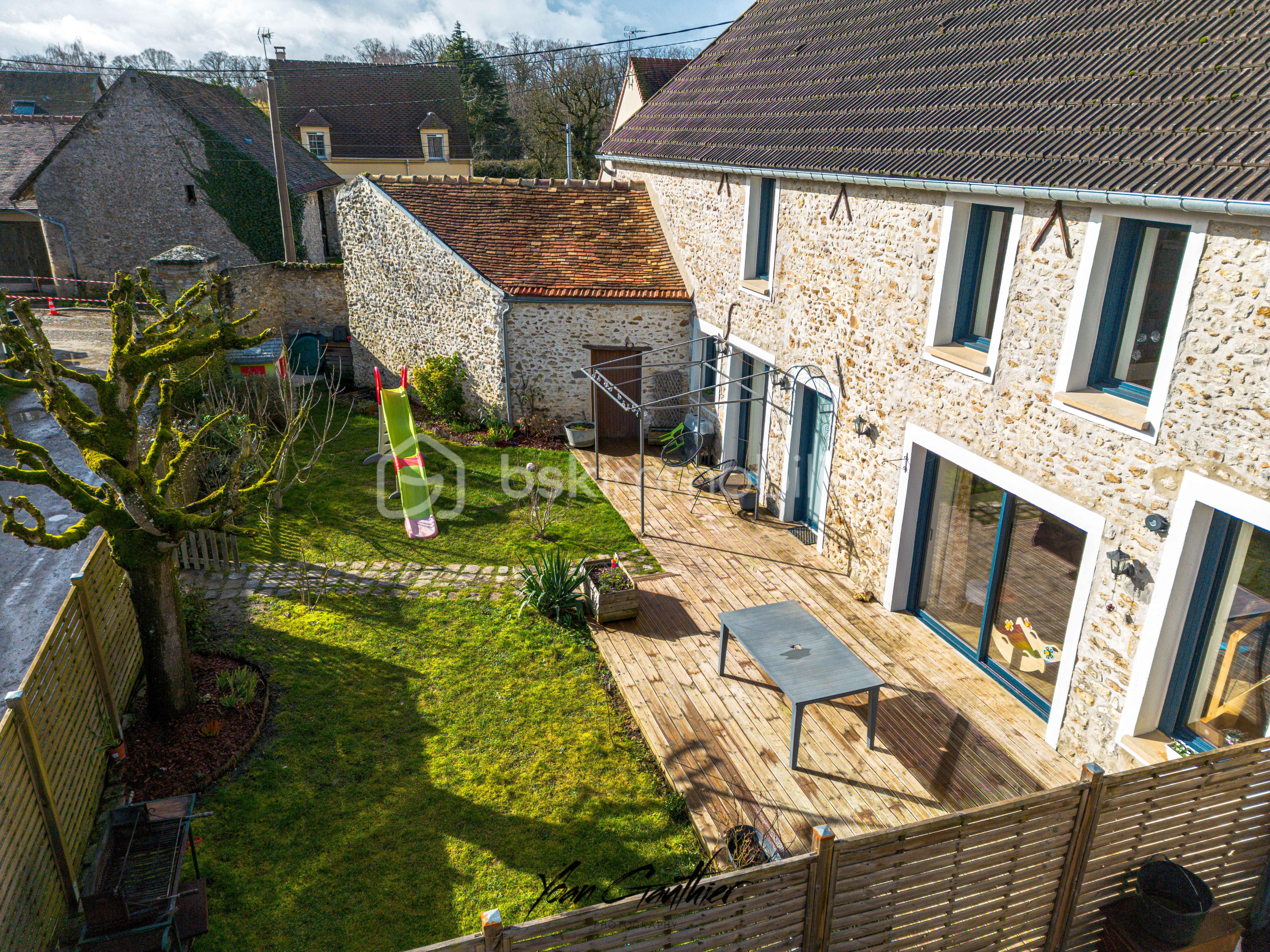 Corps de ferme de 181 m² - DJI_0119.jpg