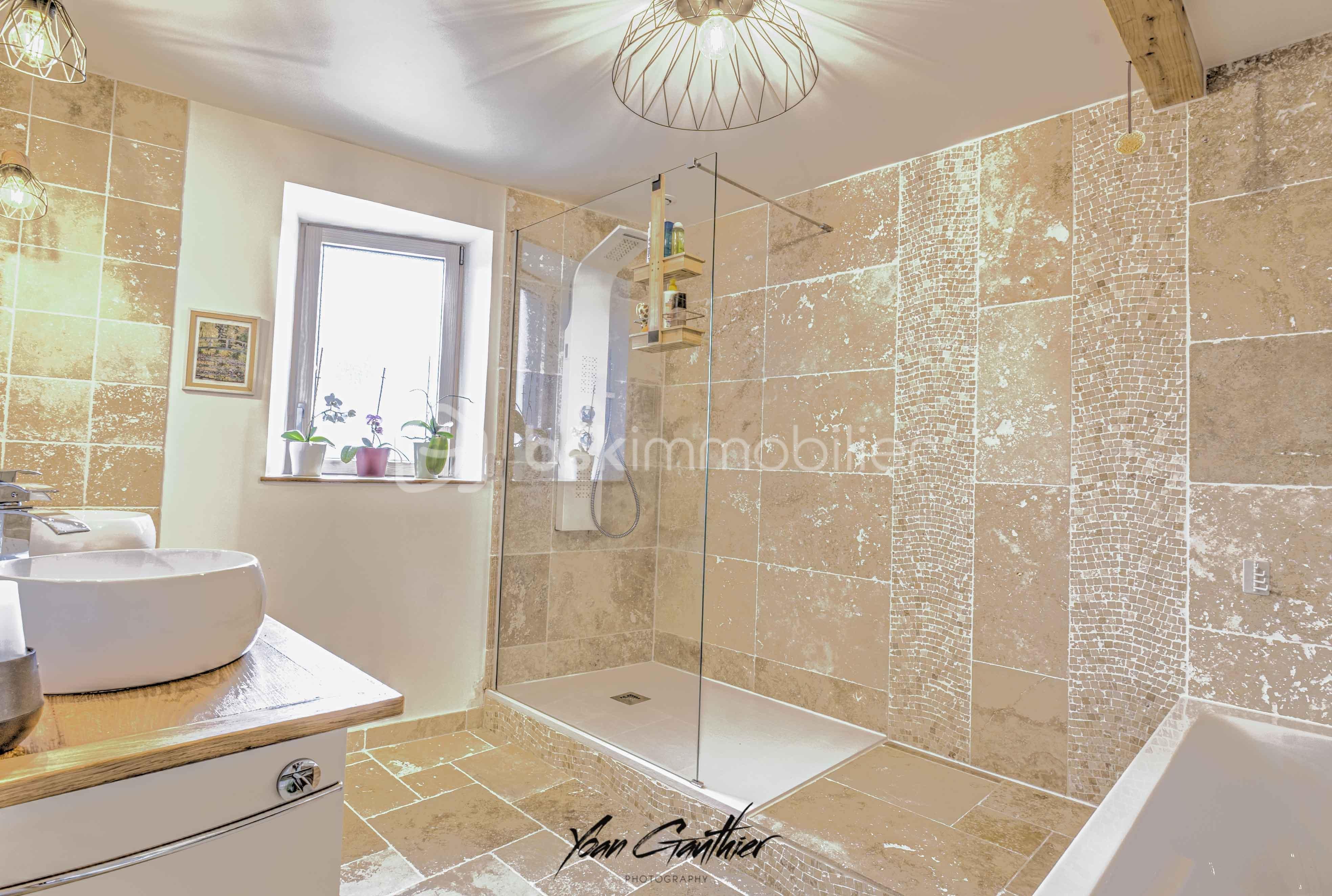 Corps de ferme de 181 m² - YG109553_4_5_6_7Optimizer02 2.jpg