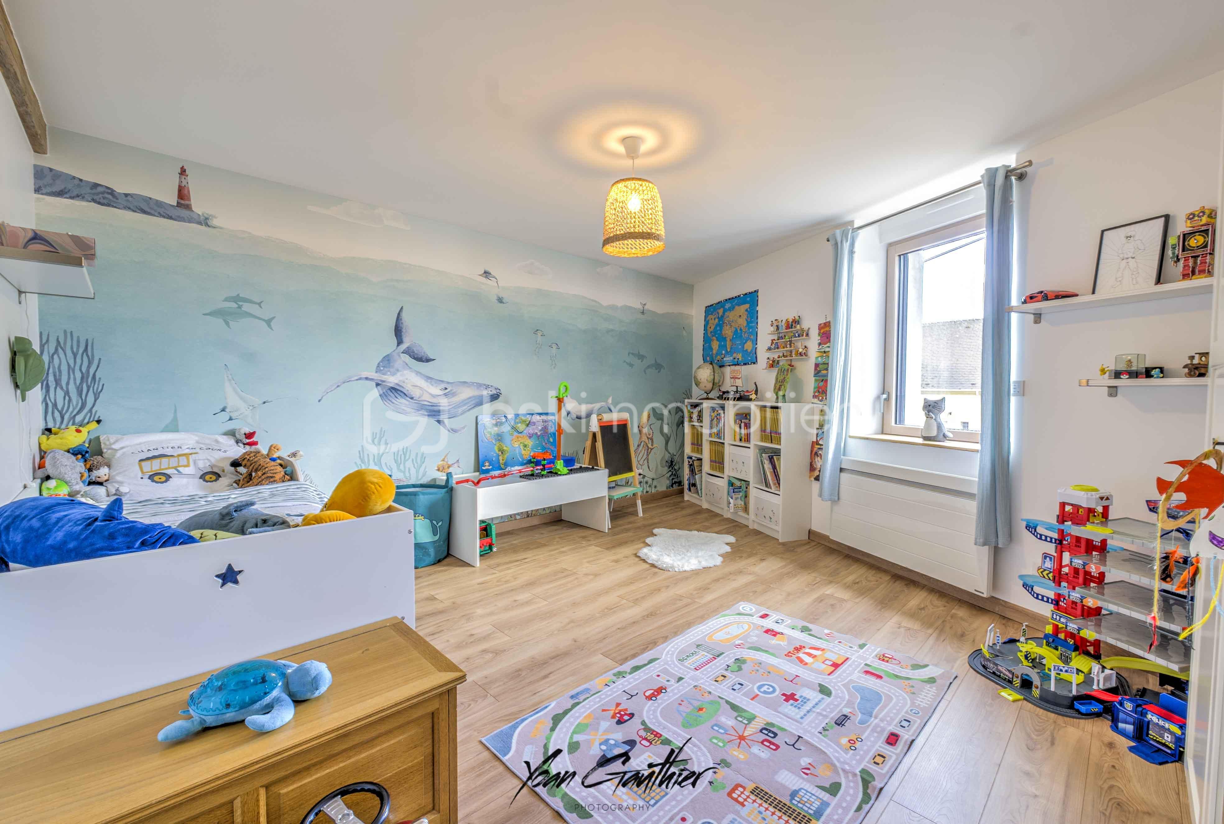 YG109438_39_40_41_42Interieur3.jpg
