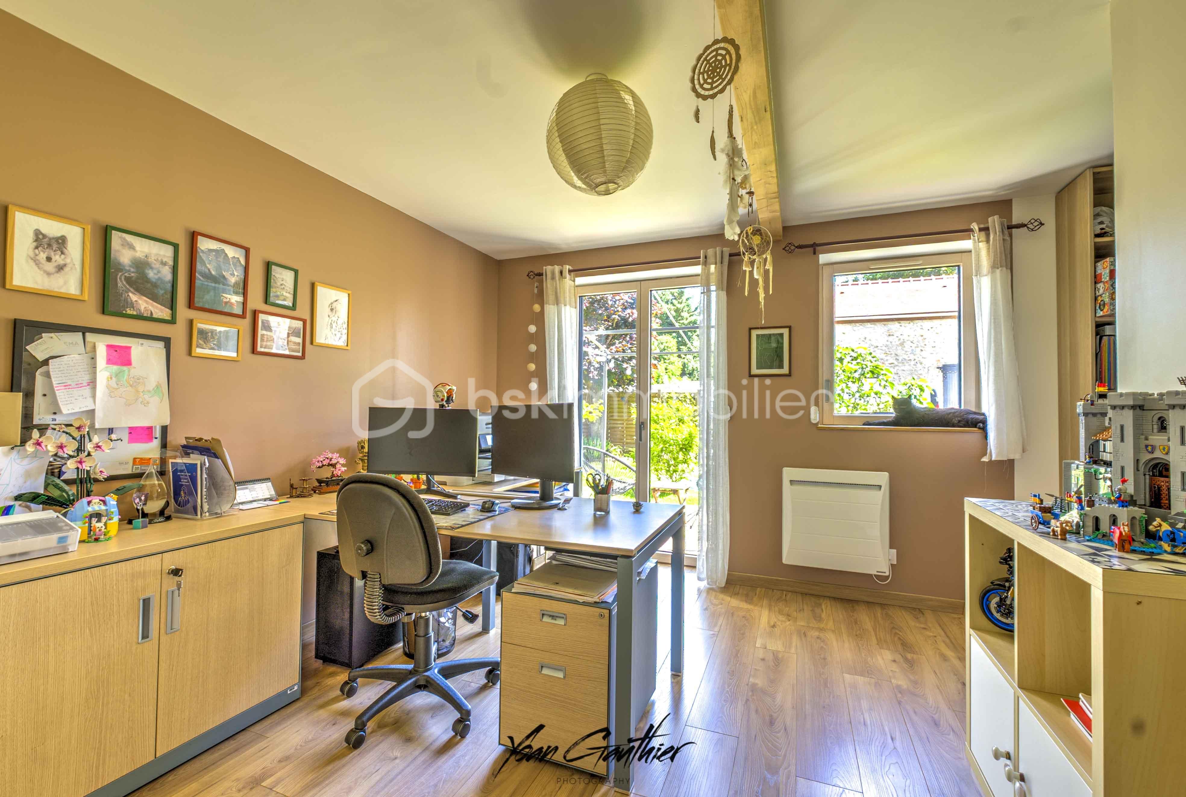 YG100191_2_3_4_5Interieur3.jpg