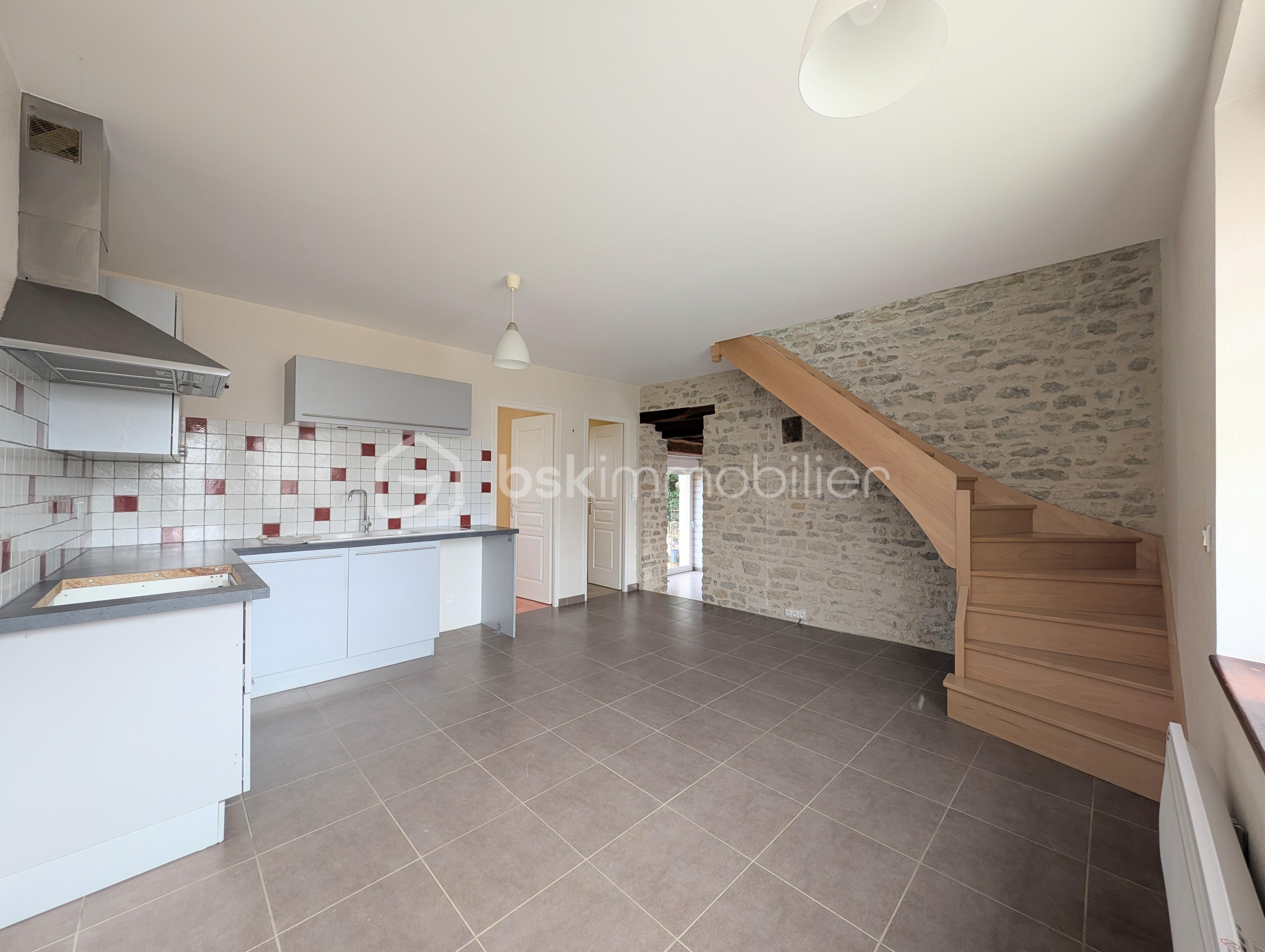 Maison en pierre de 79 m² - PXL_20260128_113257847~2.jpg