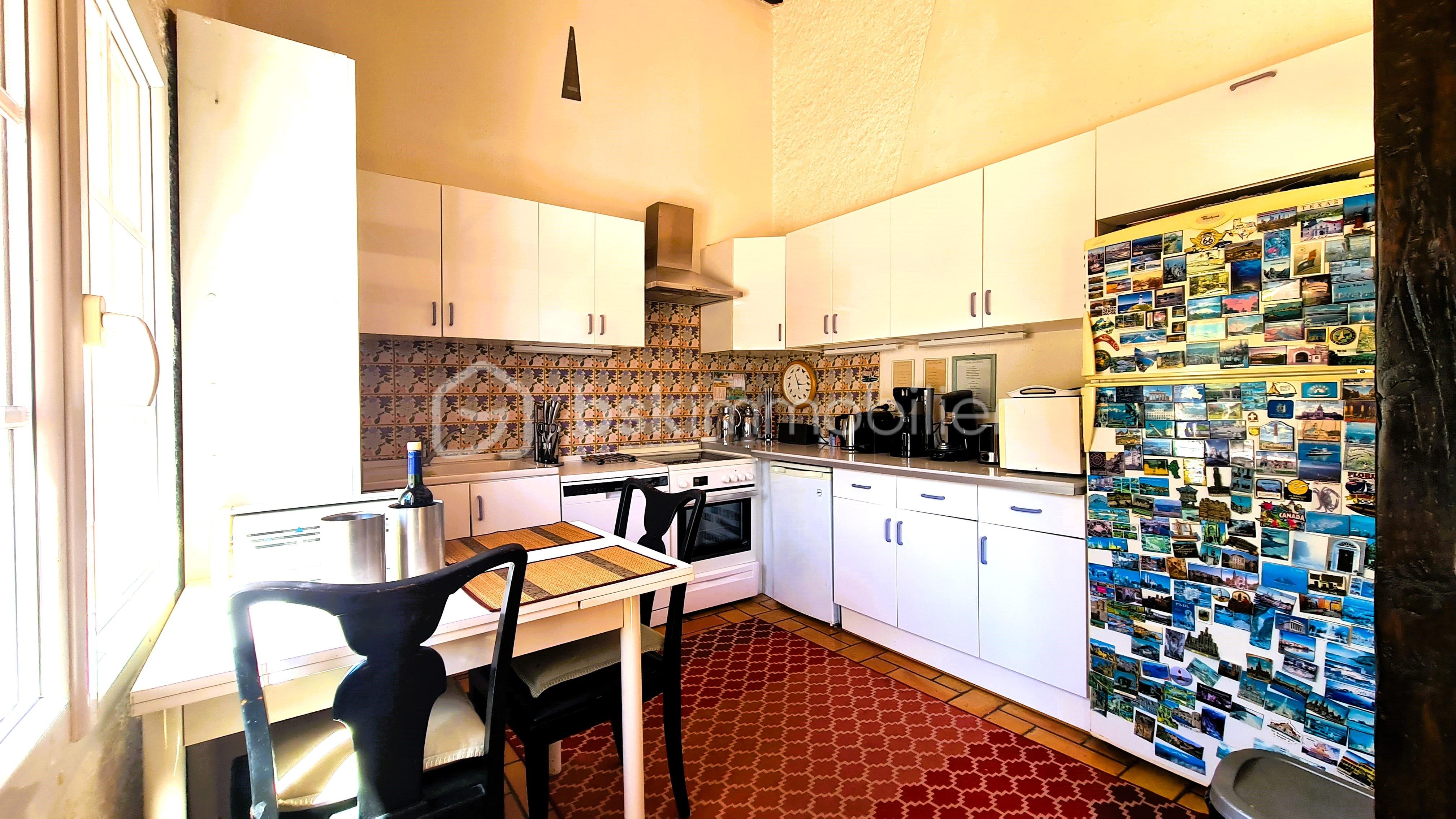 Demeure de 248 m² - 20250722_111456-min.jpg