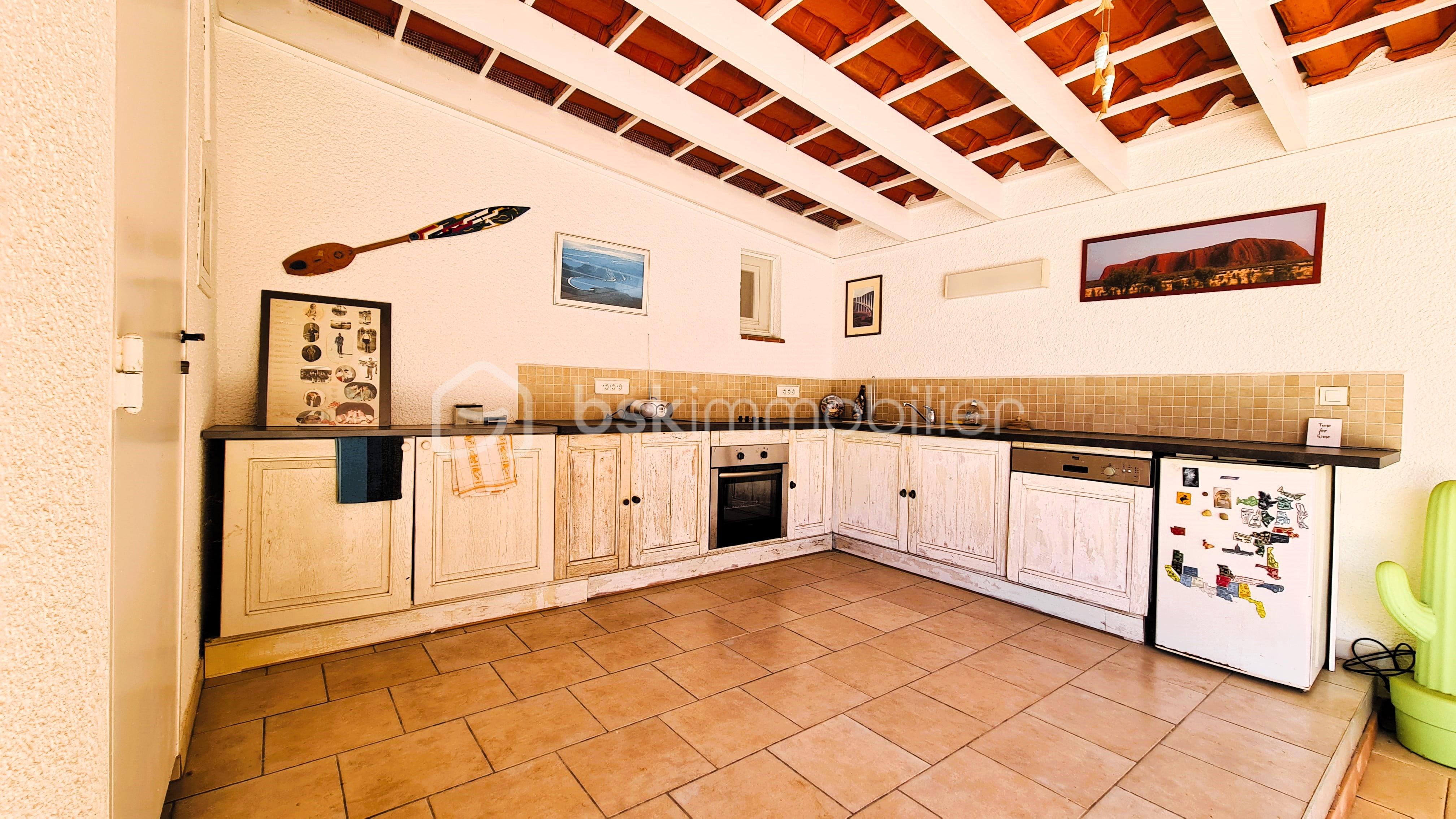 Demeure de 248 m² - 20250722_113658-min.jpg