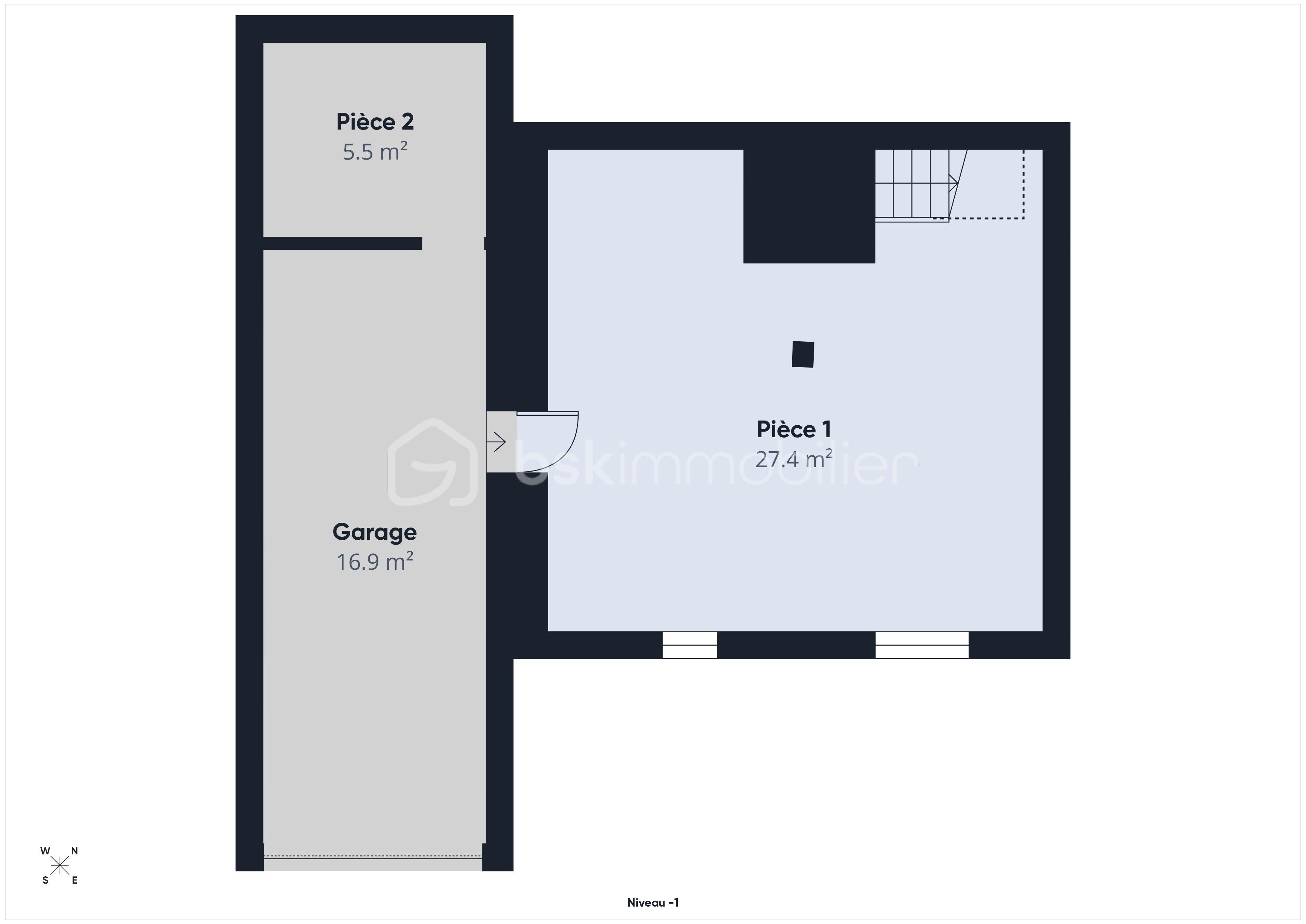 CAM03241G0-PR0189-BUILD01-FLOOR_NEG01.png
