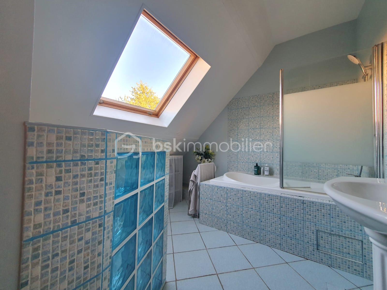 Maison de 154 m² - IMG-20250918-WA0004.jpg
