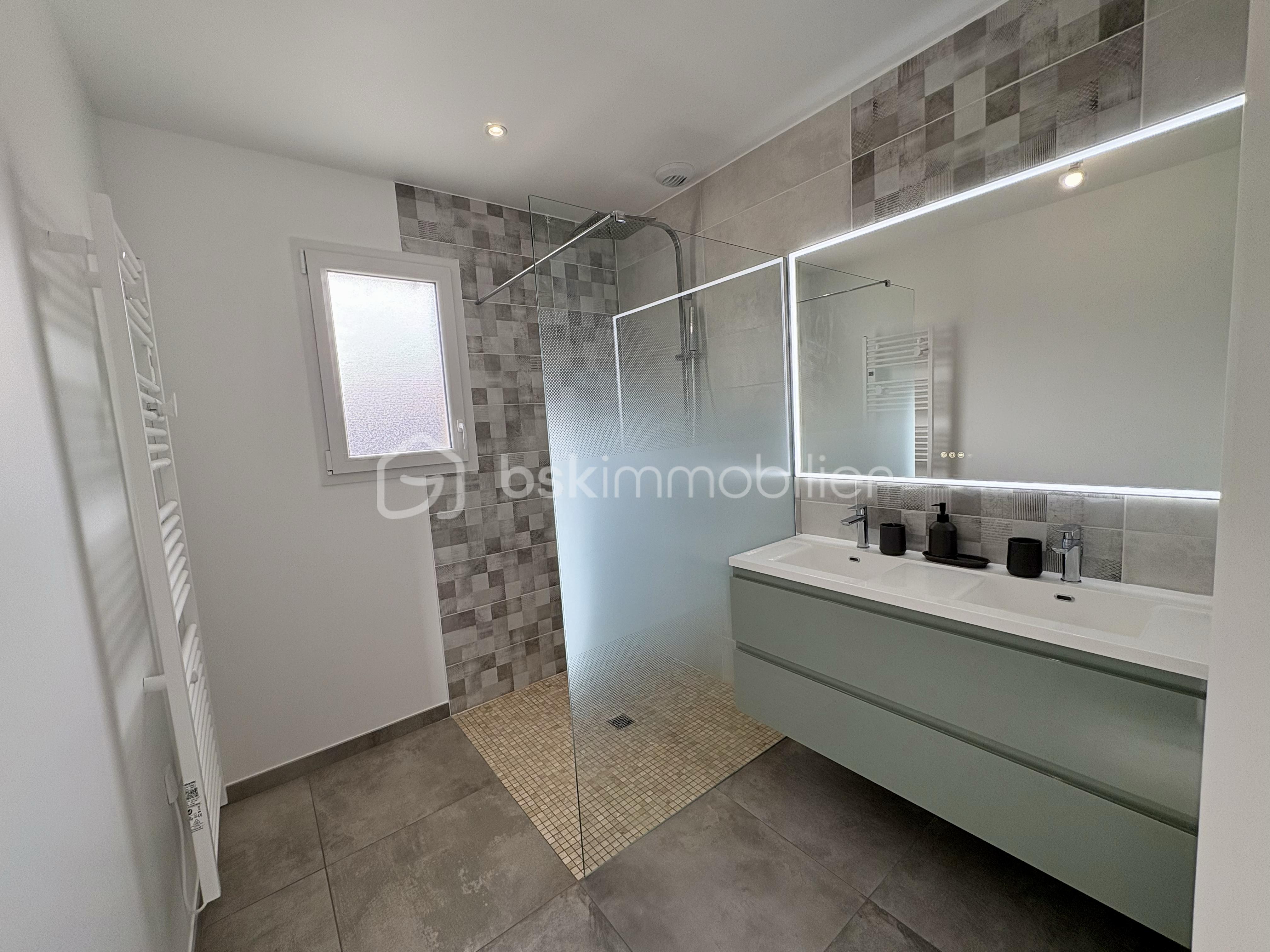 Maison jumelee de 82 m² - tempImagec4usgH.png