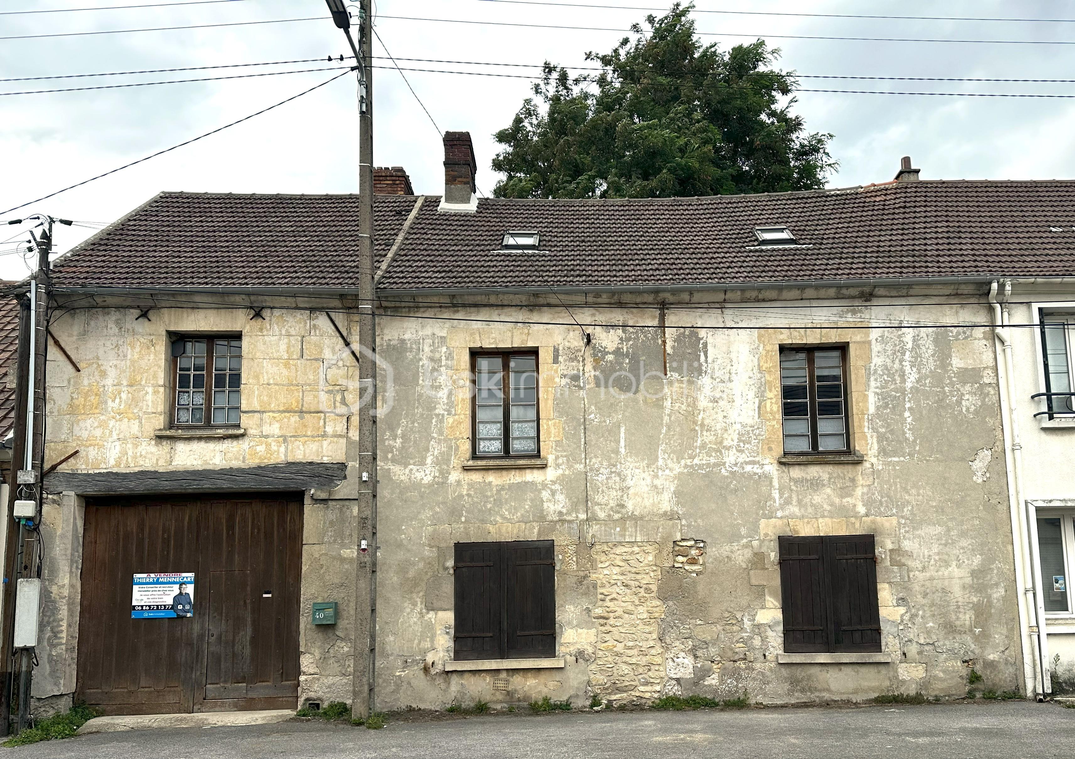 Maison ancienne de 128 m² - Façade.jpg