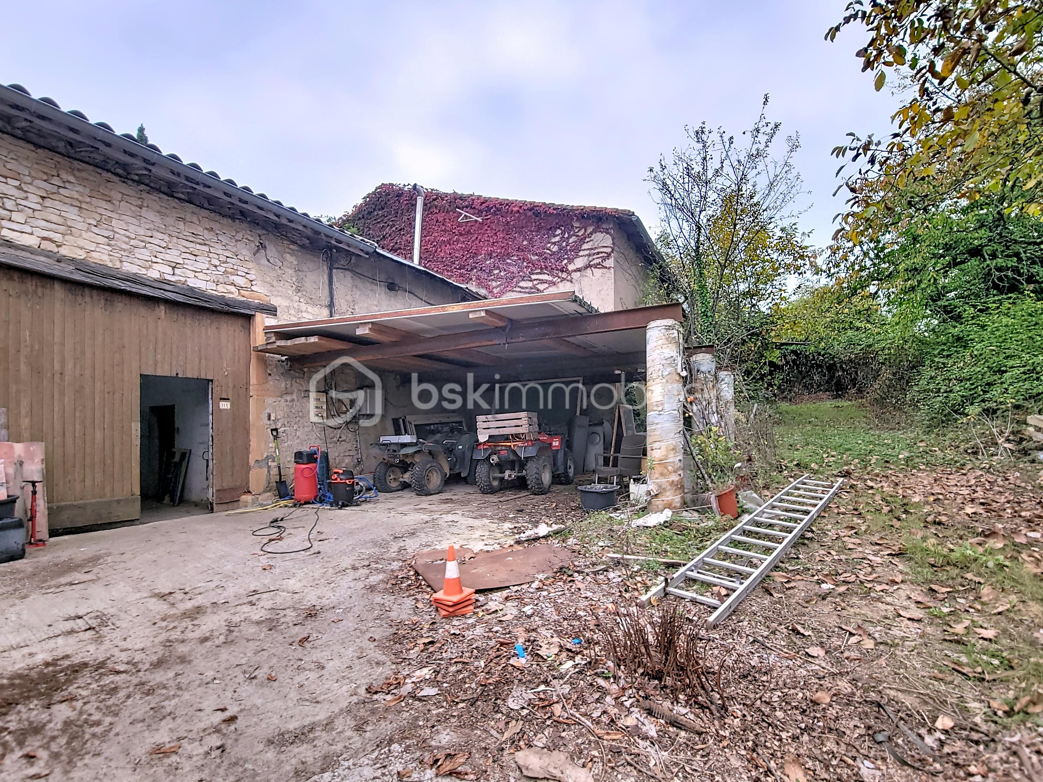 Corps de ferme de 113 m² - Lot 1 (33).jpg