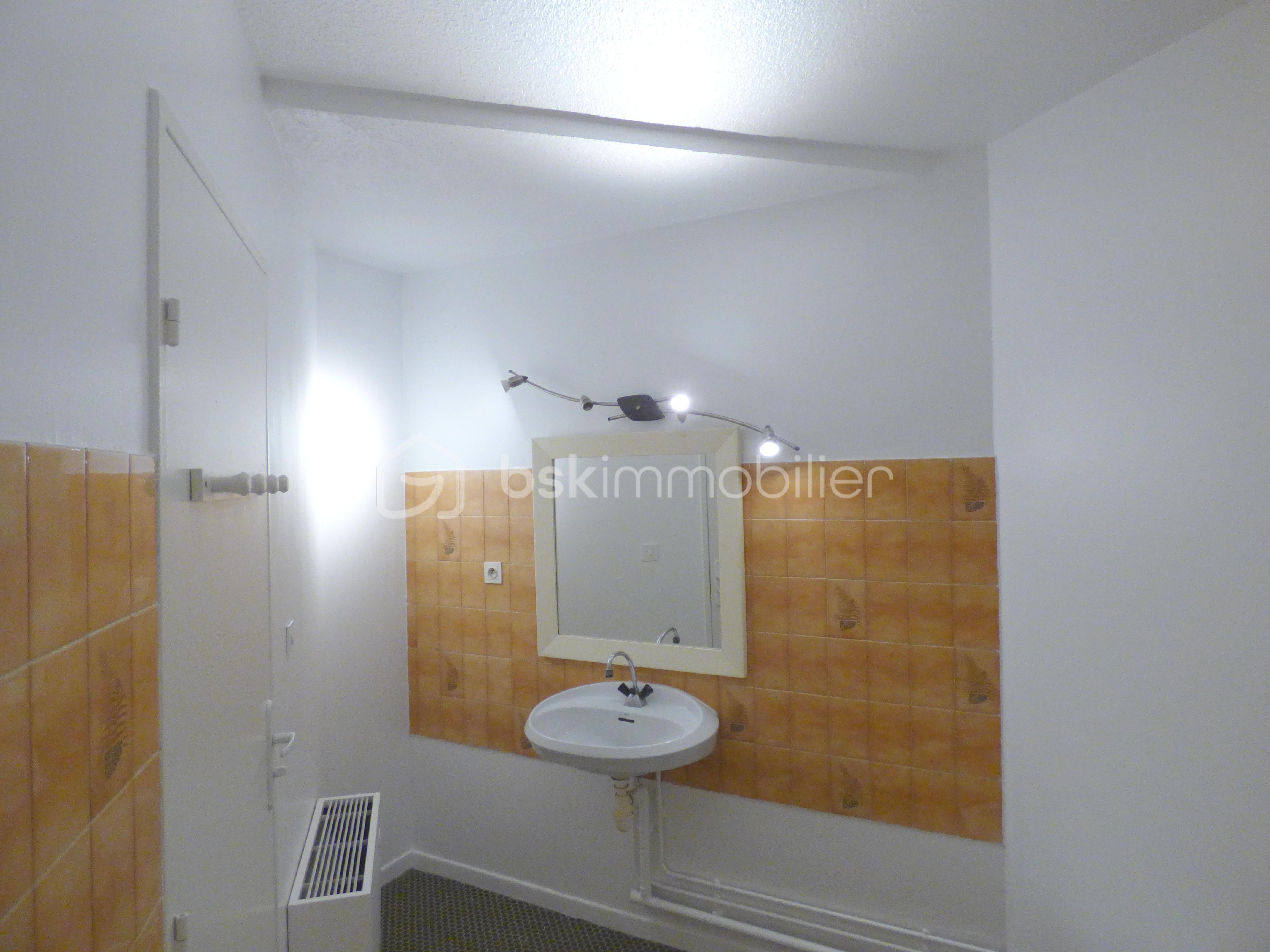 salle d'eau peint.JPG